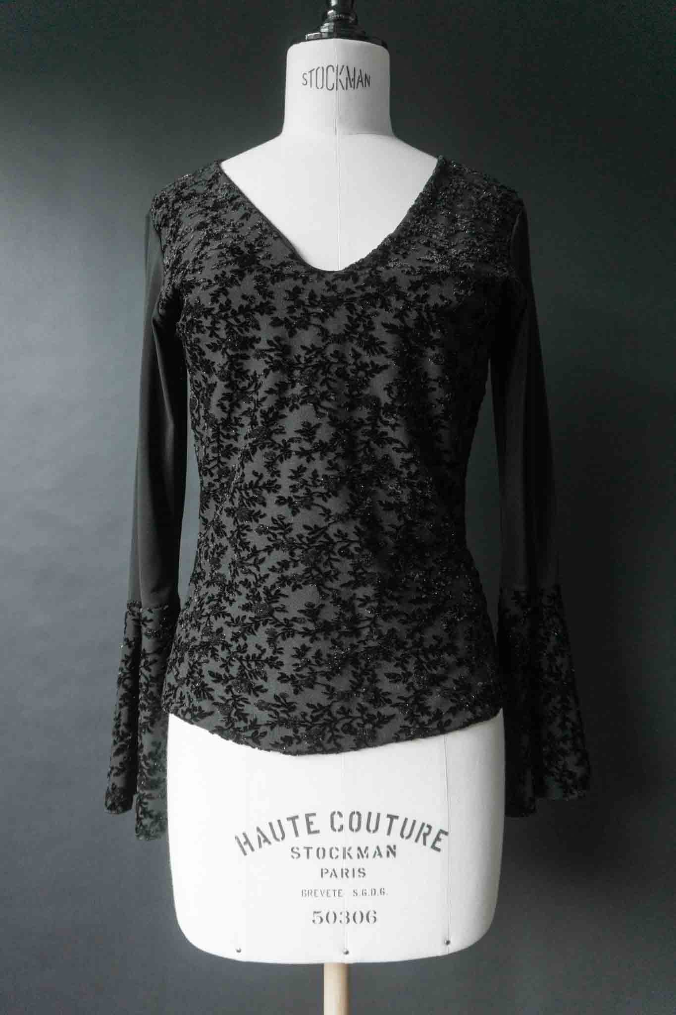 Vintage 90s Longsleeve Trompetenärmel – Gothic Romance, XS–S theplaincircle vintage