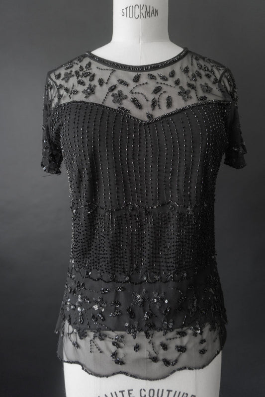 Schwarzes Vintage Pailletten-T-Shirt mit Herzausschnitt & kurzen Ärmeln