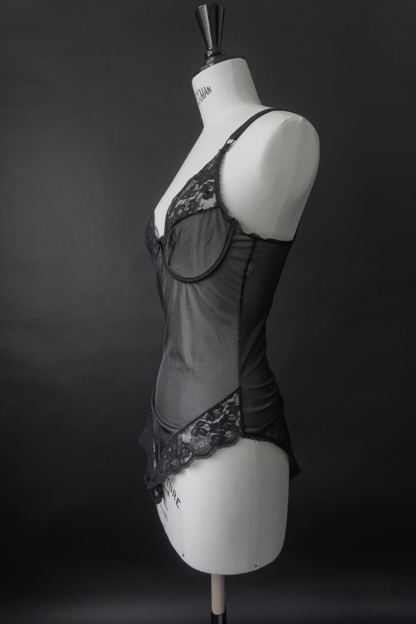 Schwarzer 80s Vintage Body, transparent mit Spitze & Bügeln, Druckknopf-Verschluss