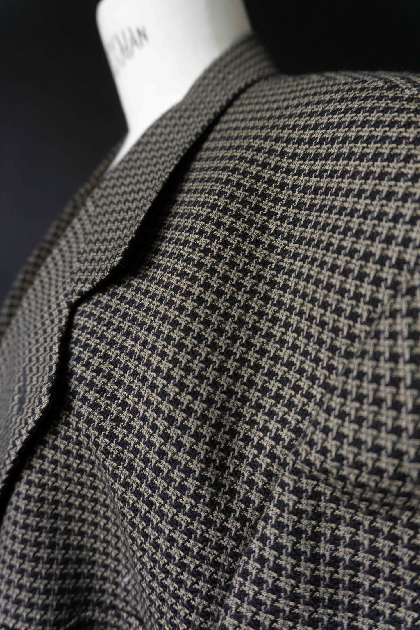 Giorgio Armani Vintage Wollblazer im Heritage Tailoring Stil Made in Italy
