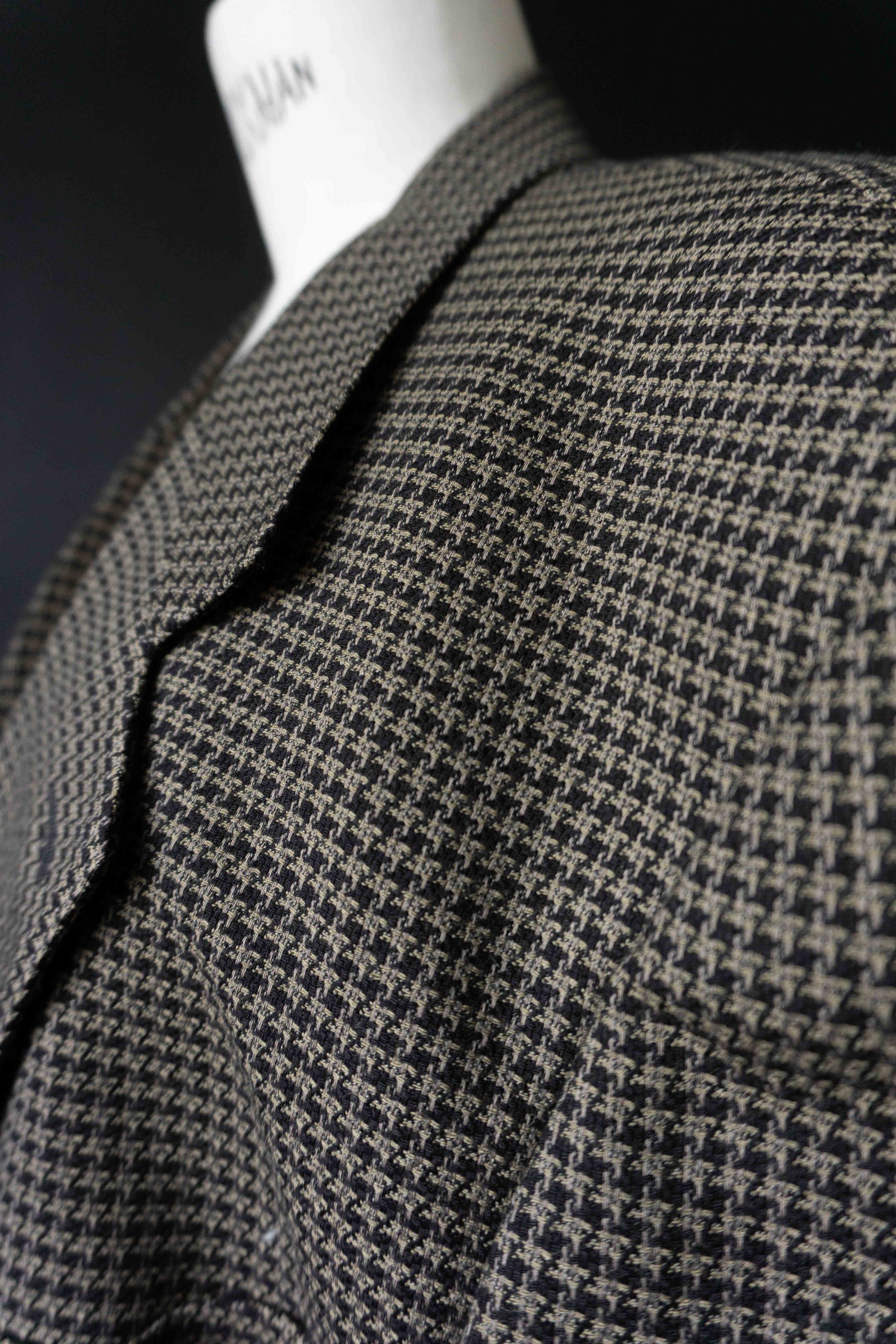 Giorgio Armani Vintage Wollblazer im Heritage Tailoring Stil Made in Italy