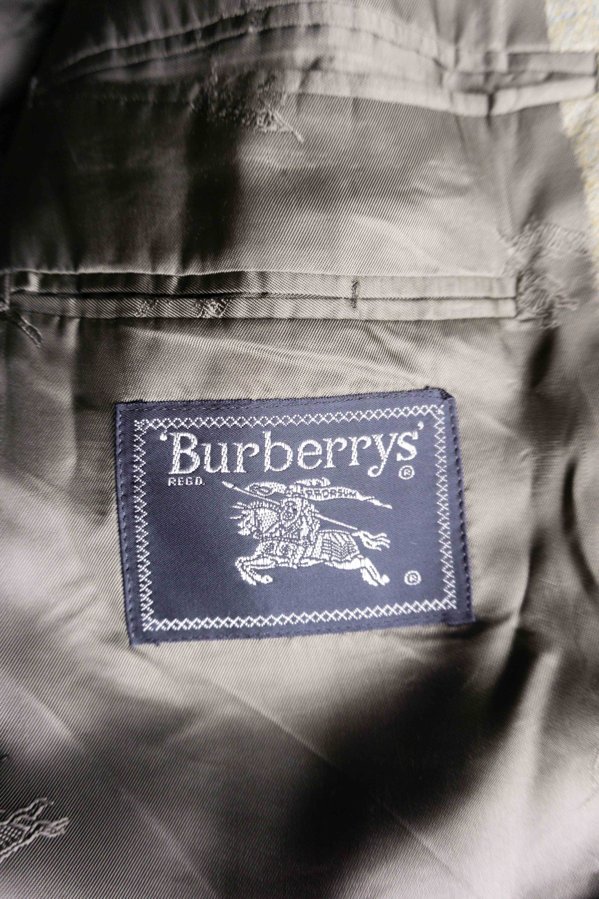 Burberrys Vintage Wollblazer im klassischen Heritage Tailoring Stil