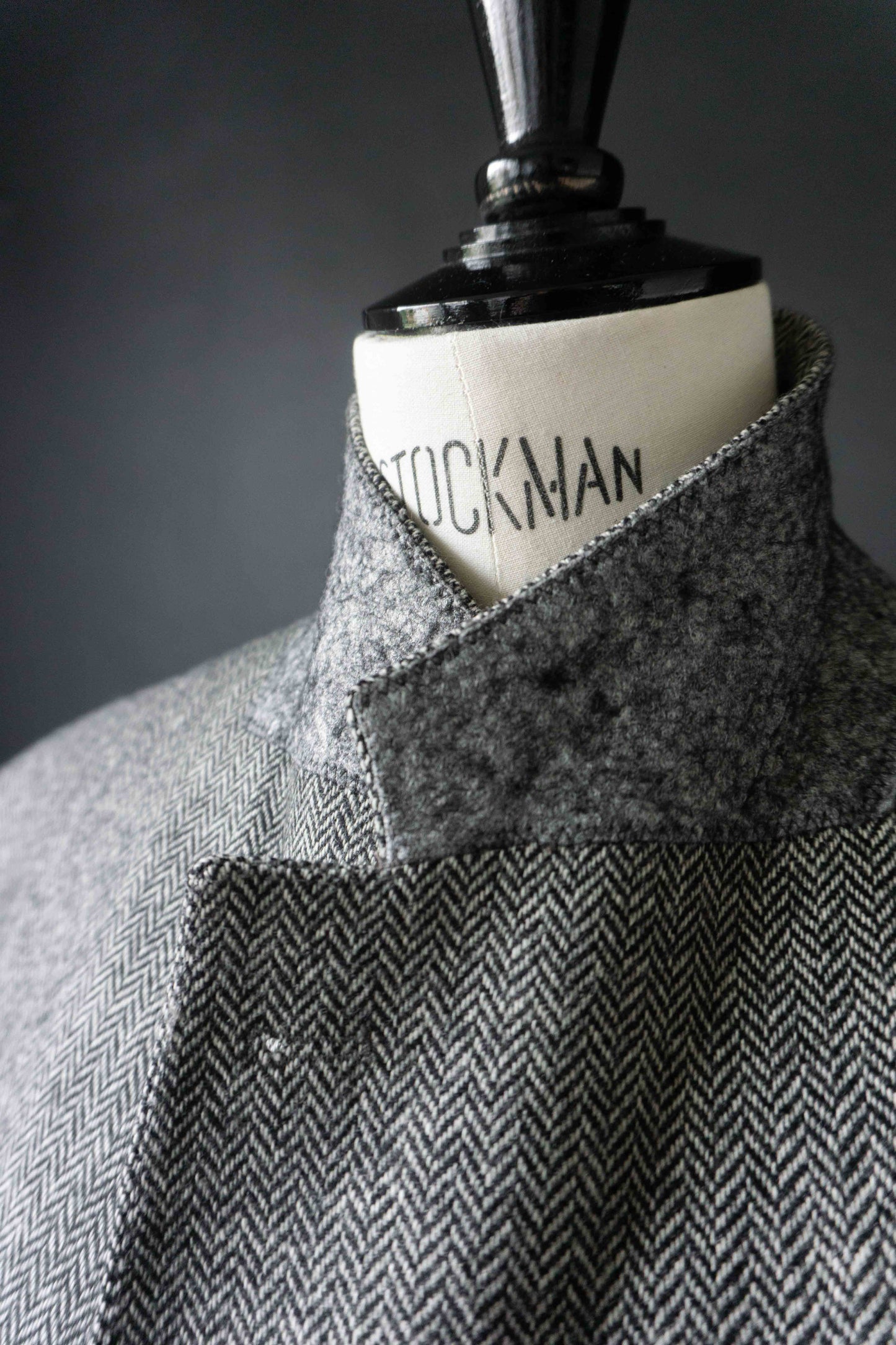 Burberry London Vintage Wollblazer im grauen Herringbone Fischgrat Muster