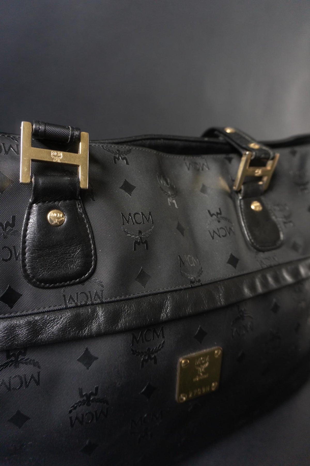 MCM Vintage Shopper aus den 80er Jahren | Schwarze Visetos Monogram Tasche