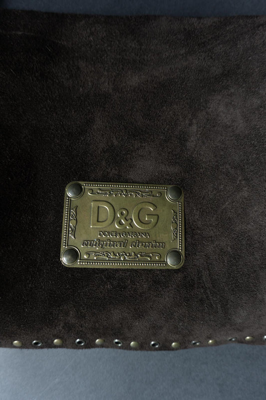 Vintage D&G Dolce & Gabbana Wildledertasche in Dunkelbraun mit Nieten | Y2K Gothic Shoulder Bag
