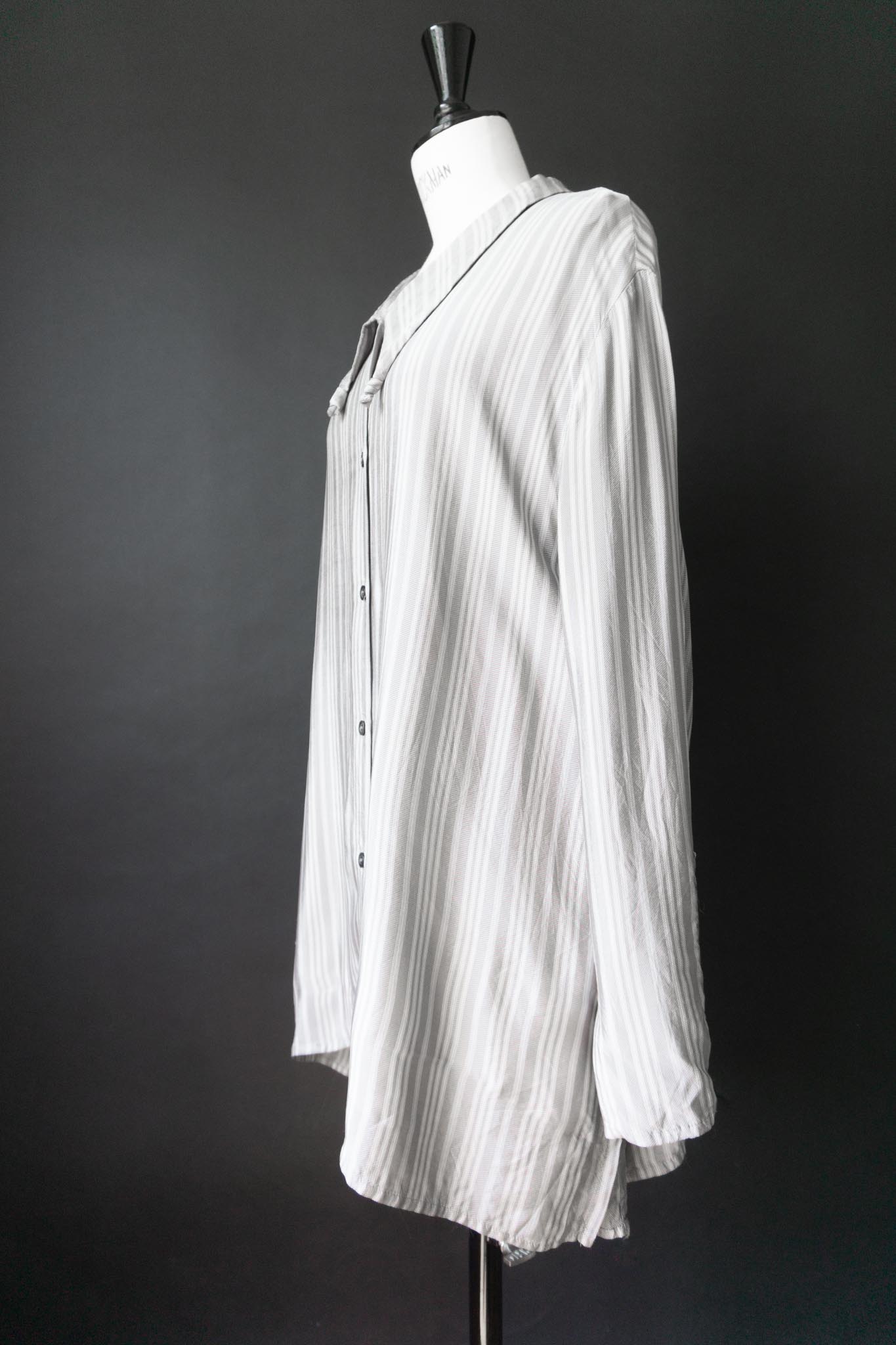 Vintage Viskose Bluse mit Avantgarde Kragen, M–XL