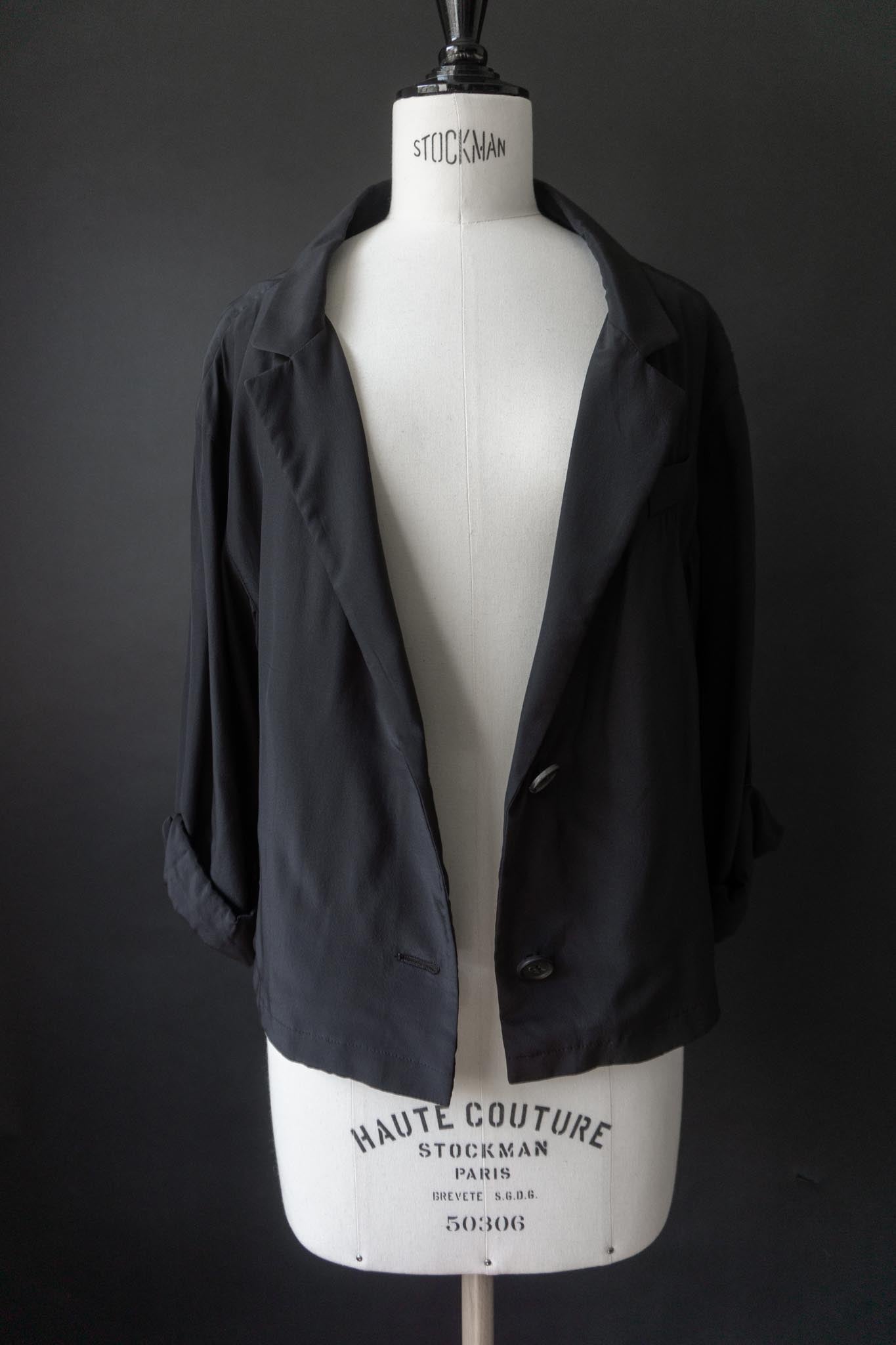 Vintage Prada Blusen Blazer aus reiner Seide, M–L