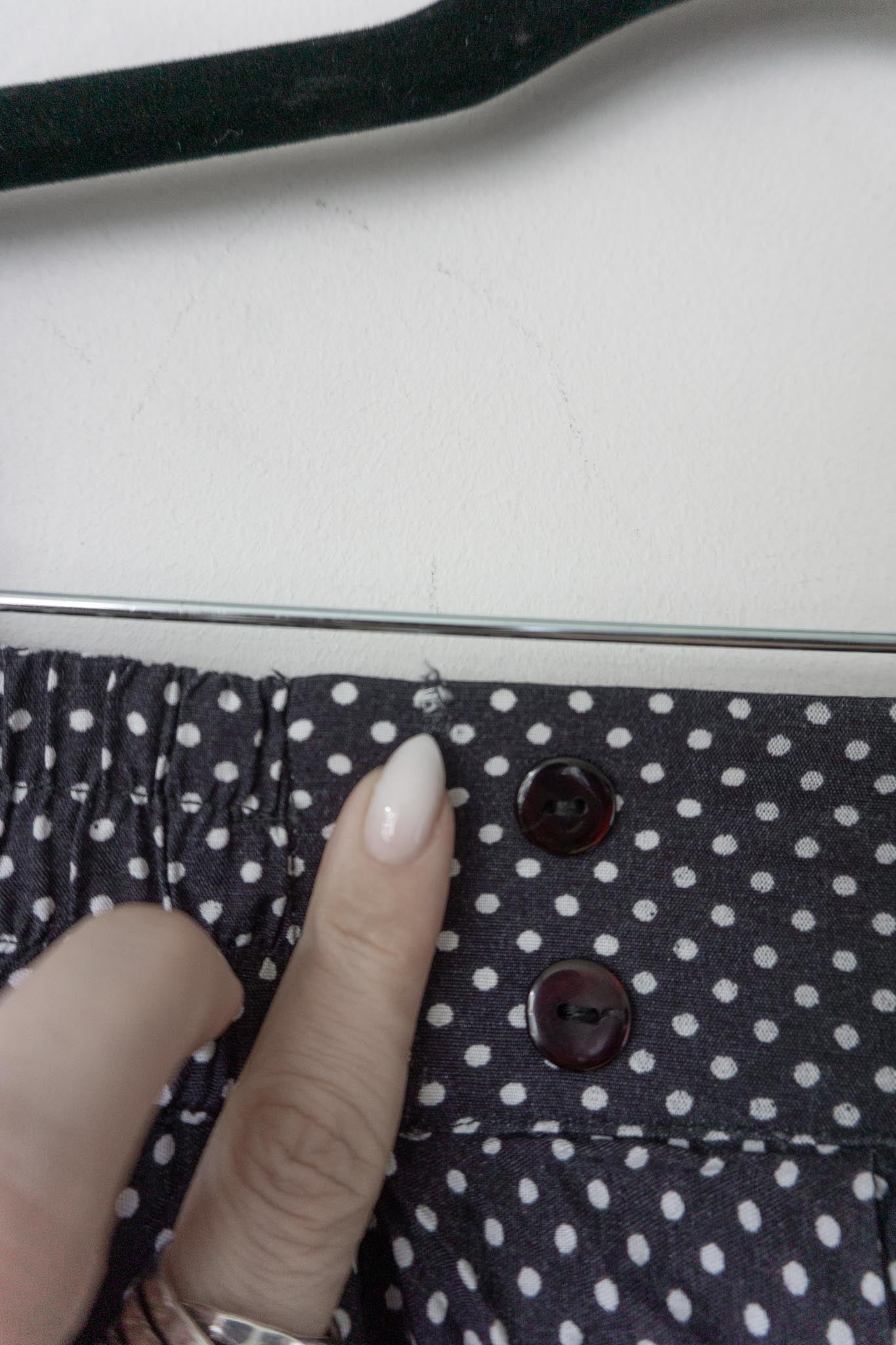 Vintage Midirock mit weißen Polka Dots, Viskose, S–M