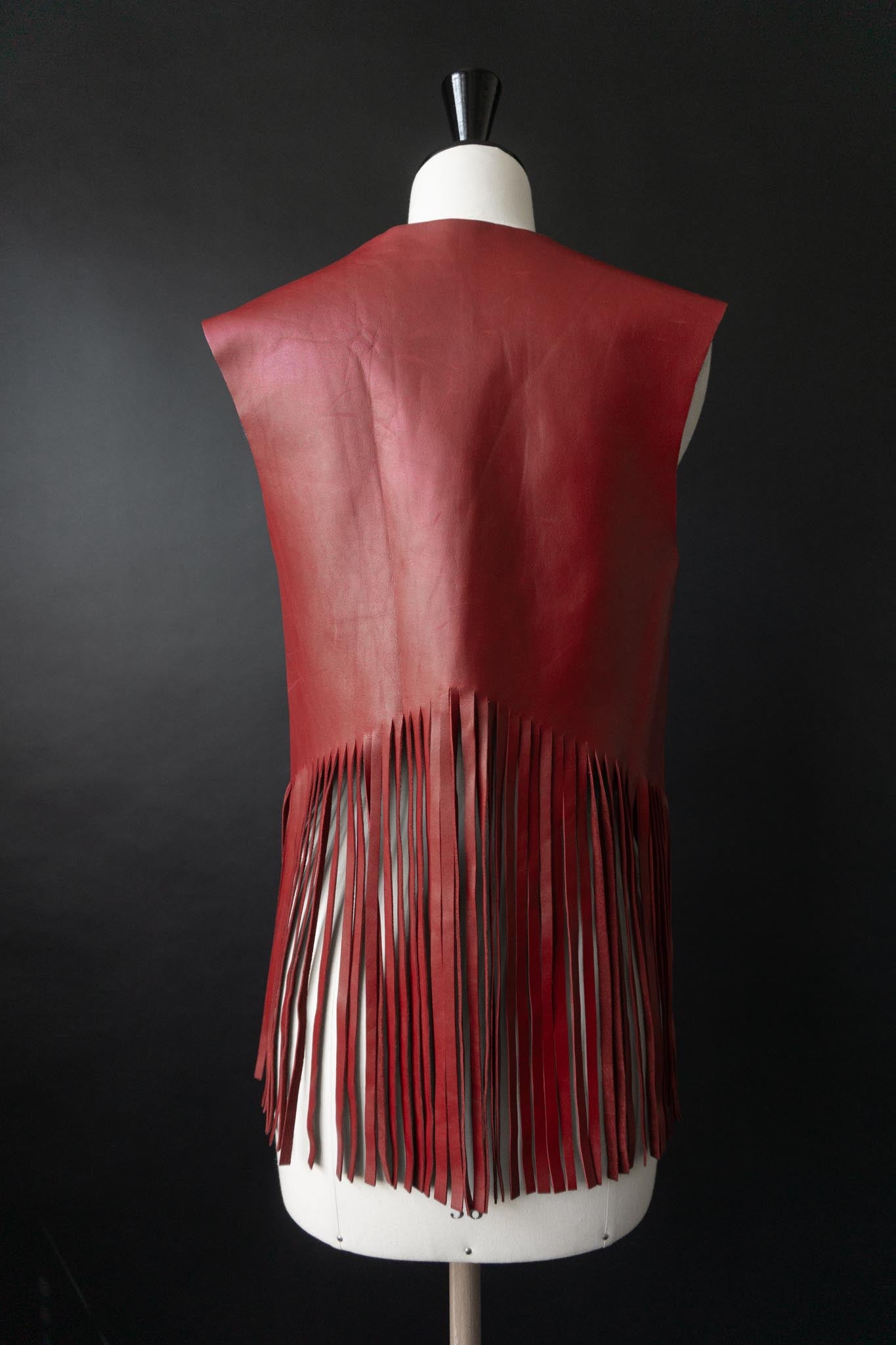 Vintage 80s Lederweste mit Fransen aus rotem Echtleder, S–L