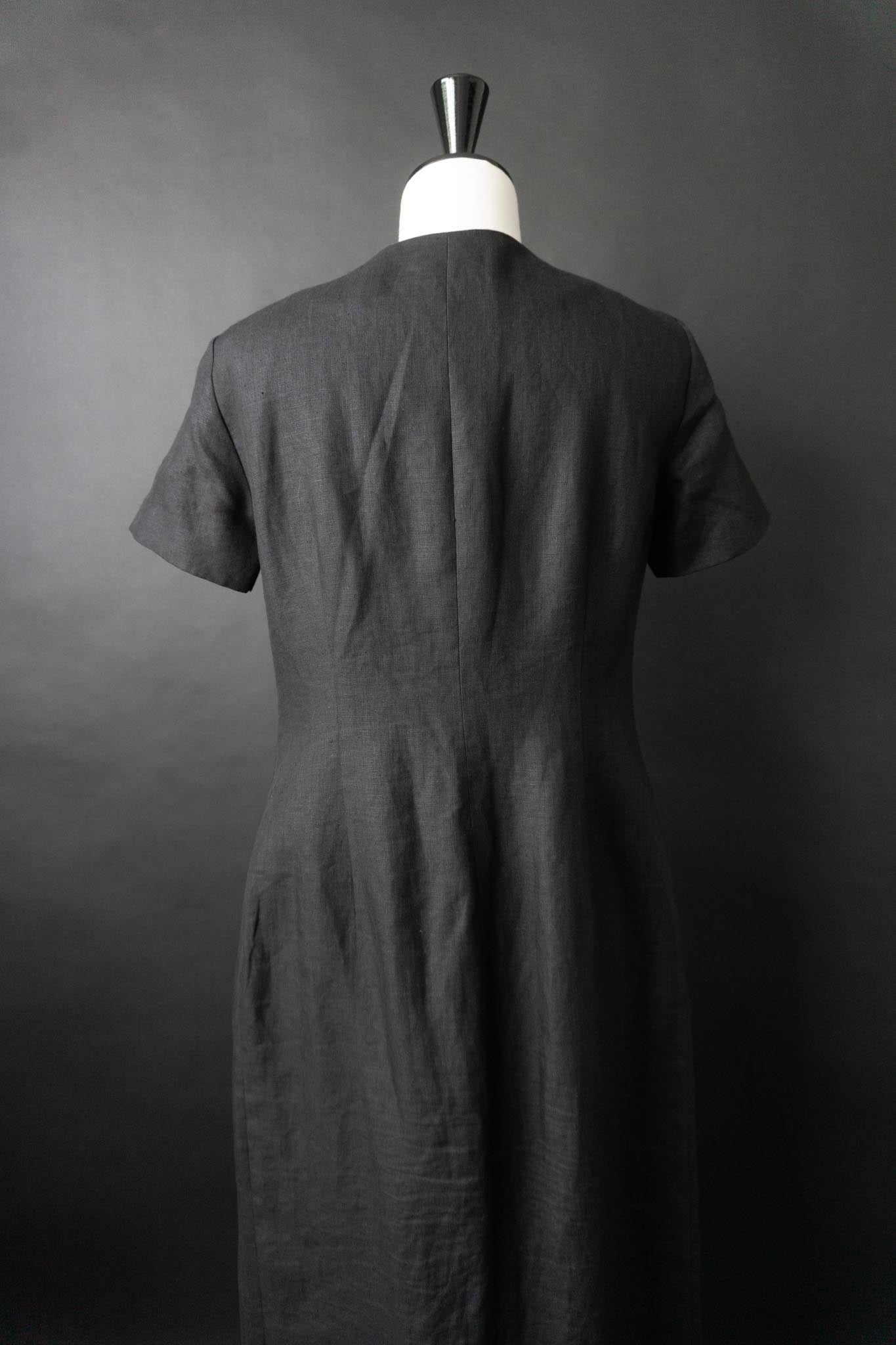 Vintage Irish Linen Maxikleid in Schwarz mit Perlmuttknöpfen, S–M