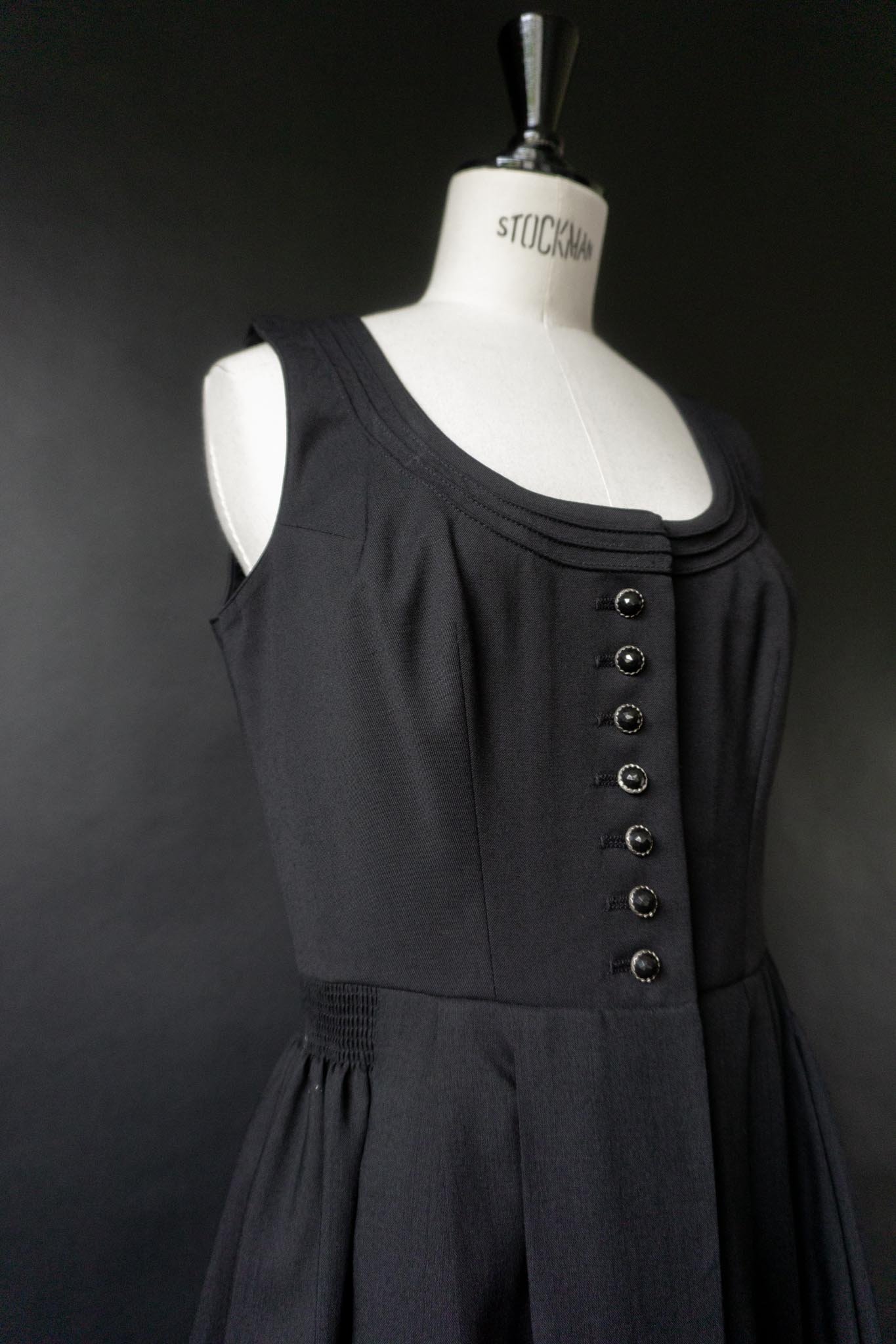 Vintage Vintage Dark Folklore Maxikleid in Schwarz mit weitem Rock, M–L