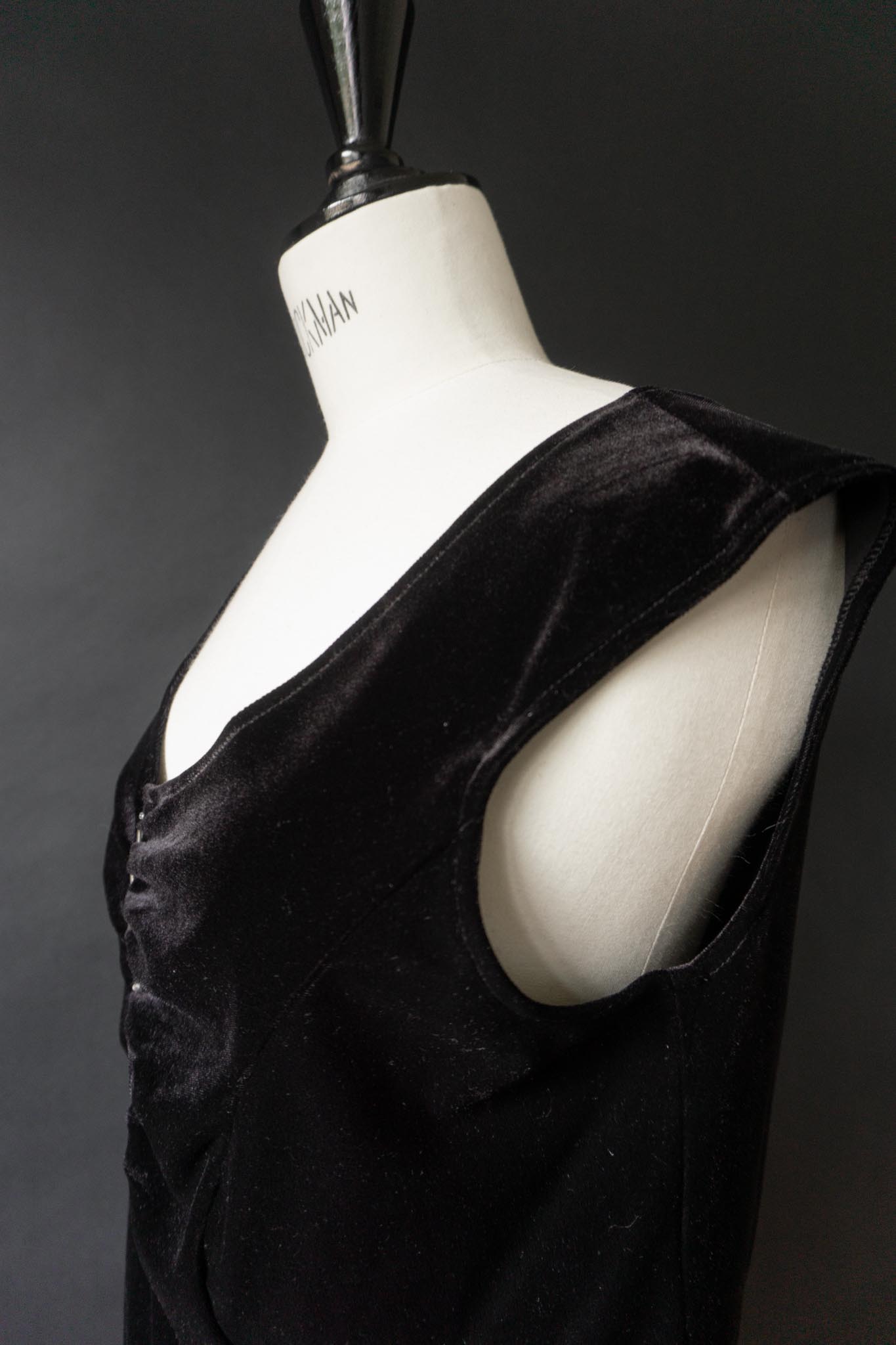 Vintage Samt-Top mit Perlendetails, Schwarz, S–M