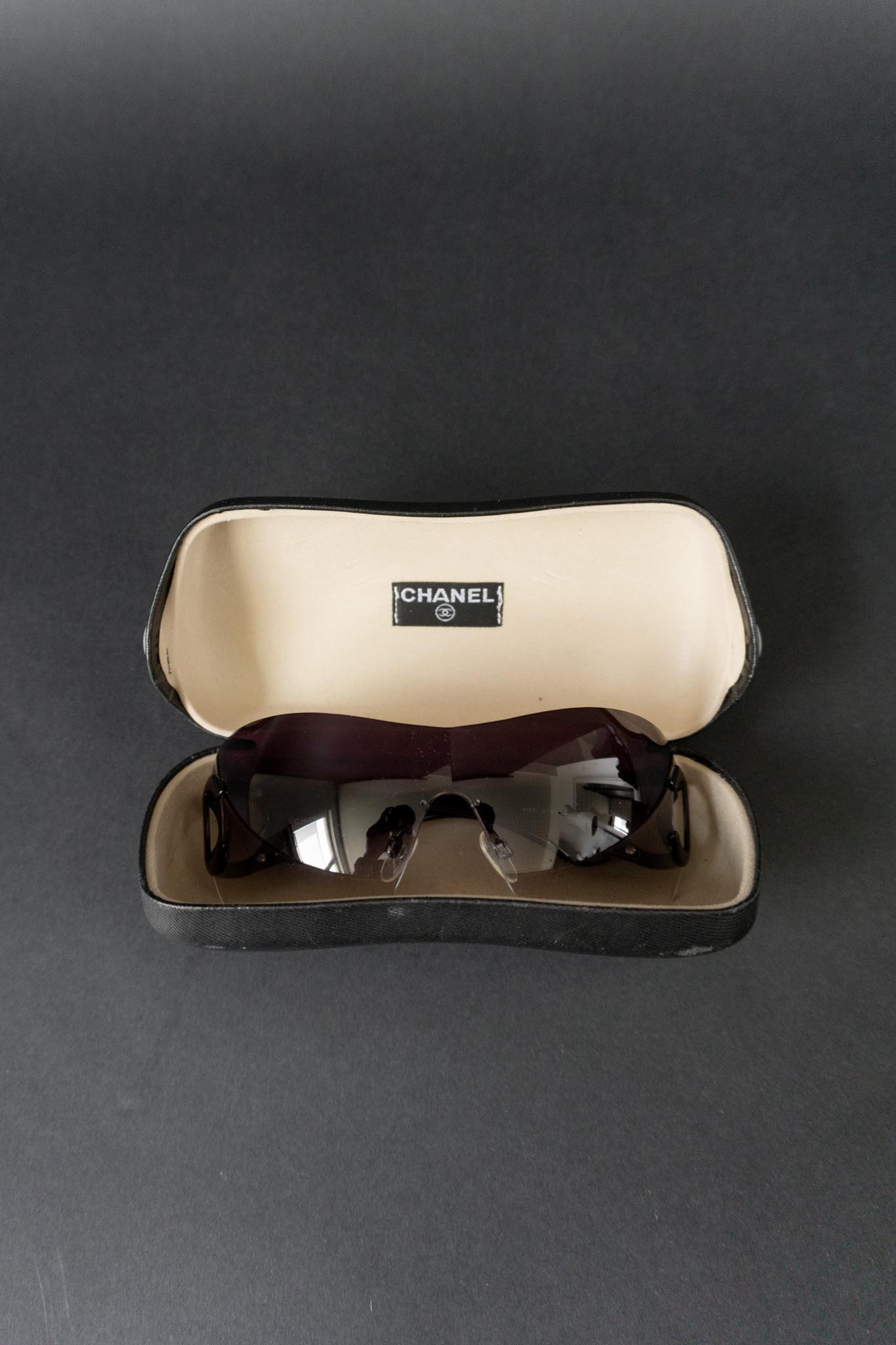Vintage Chanel Shield Sonnenbrille Karl Lagerfeld Ära