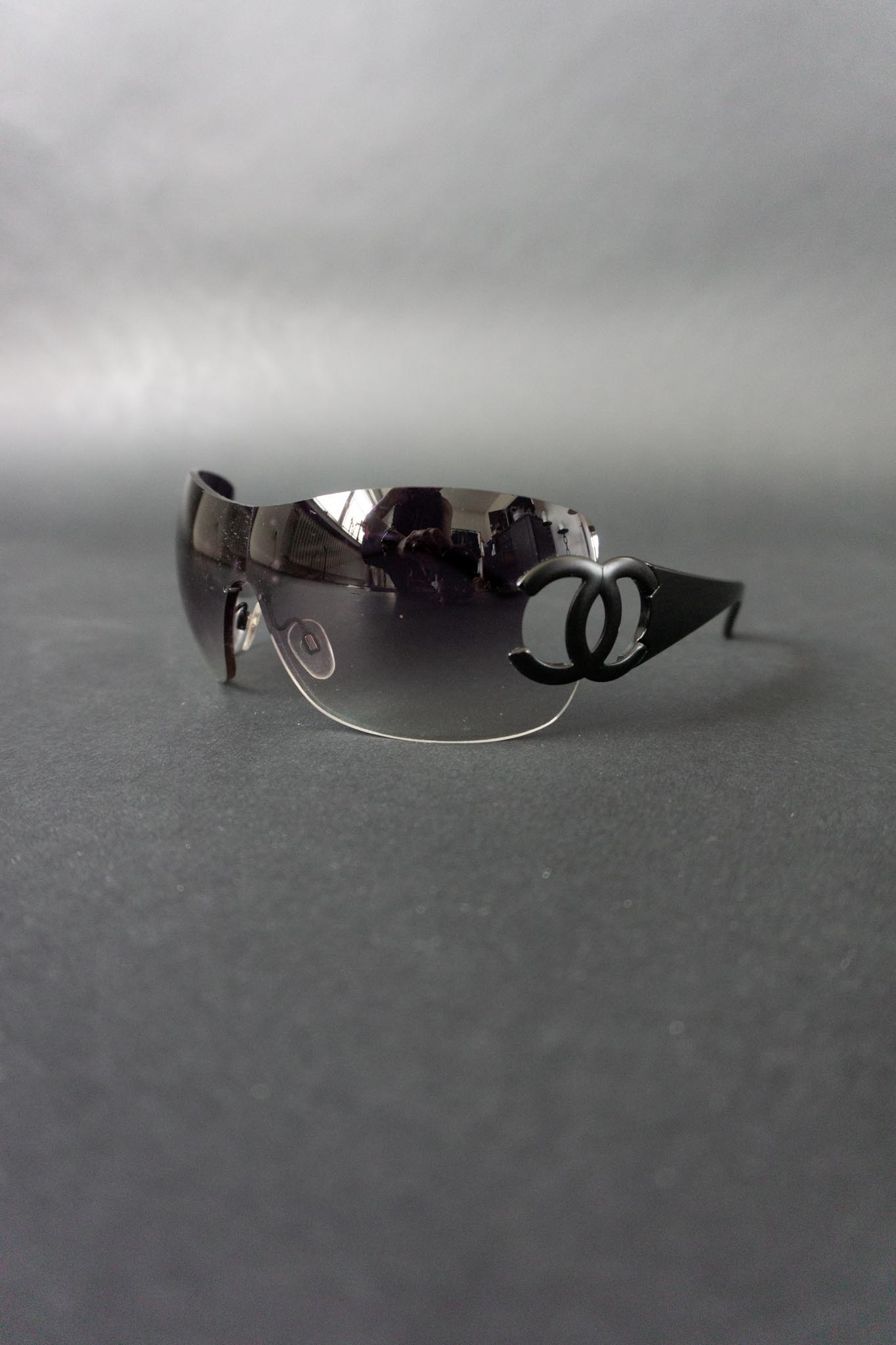 Vintage Chanel Shield Sonnenbrille Karl Lagerfeld Ära