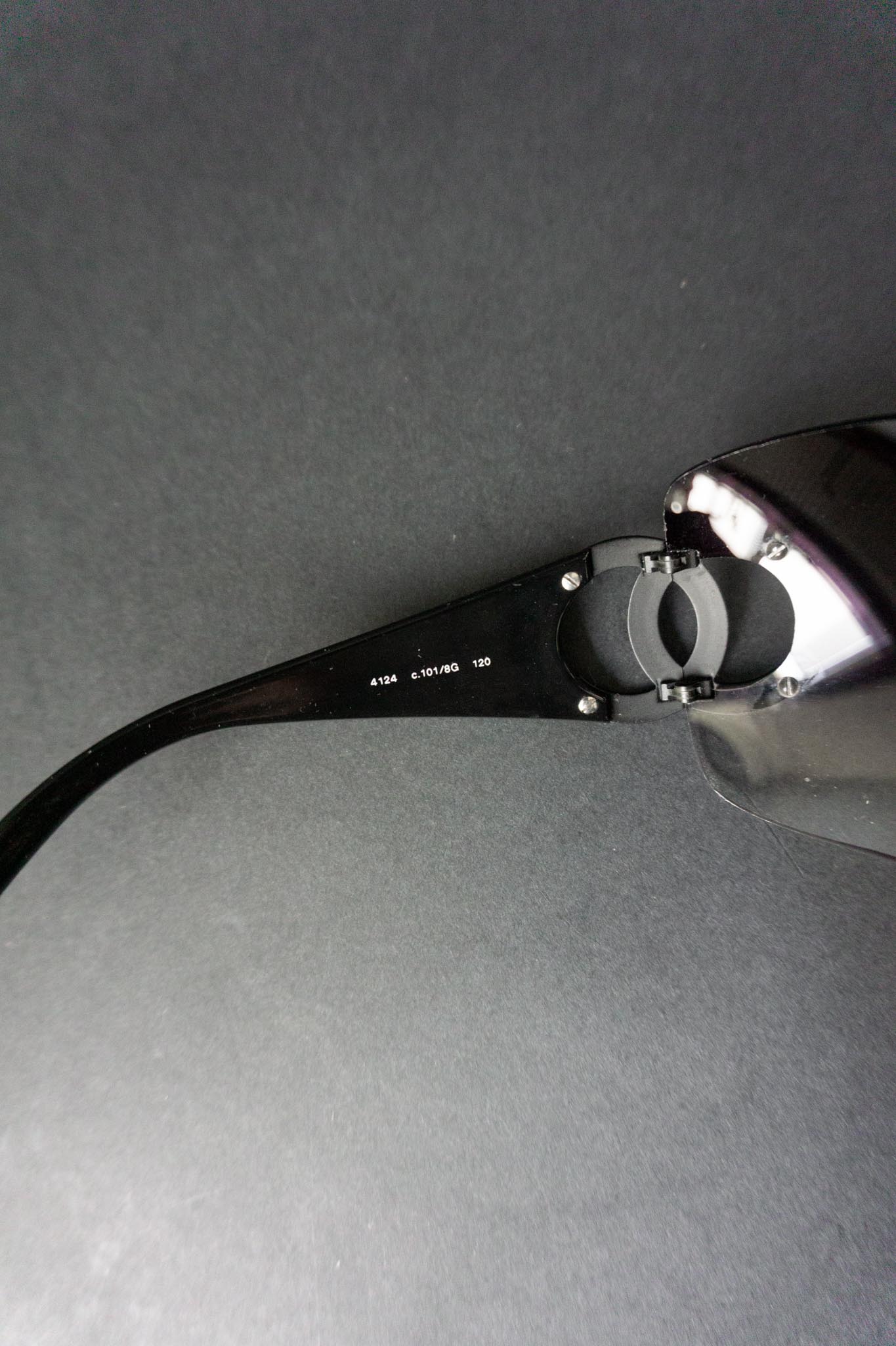 Vintage Chanel Shield Sonnenbrille Karl Lagerfeld Ära