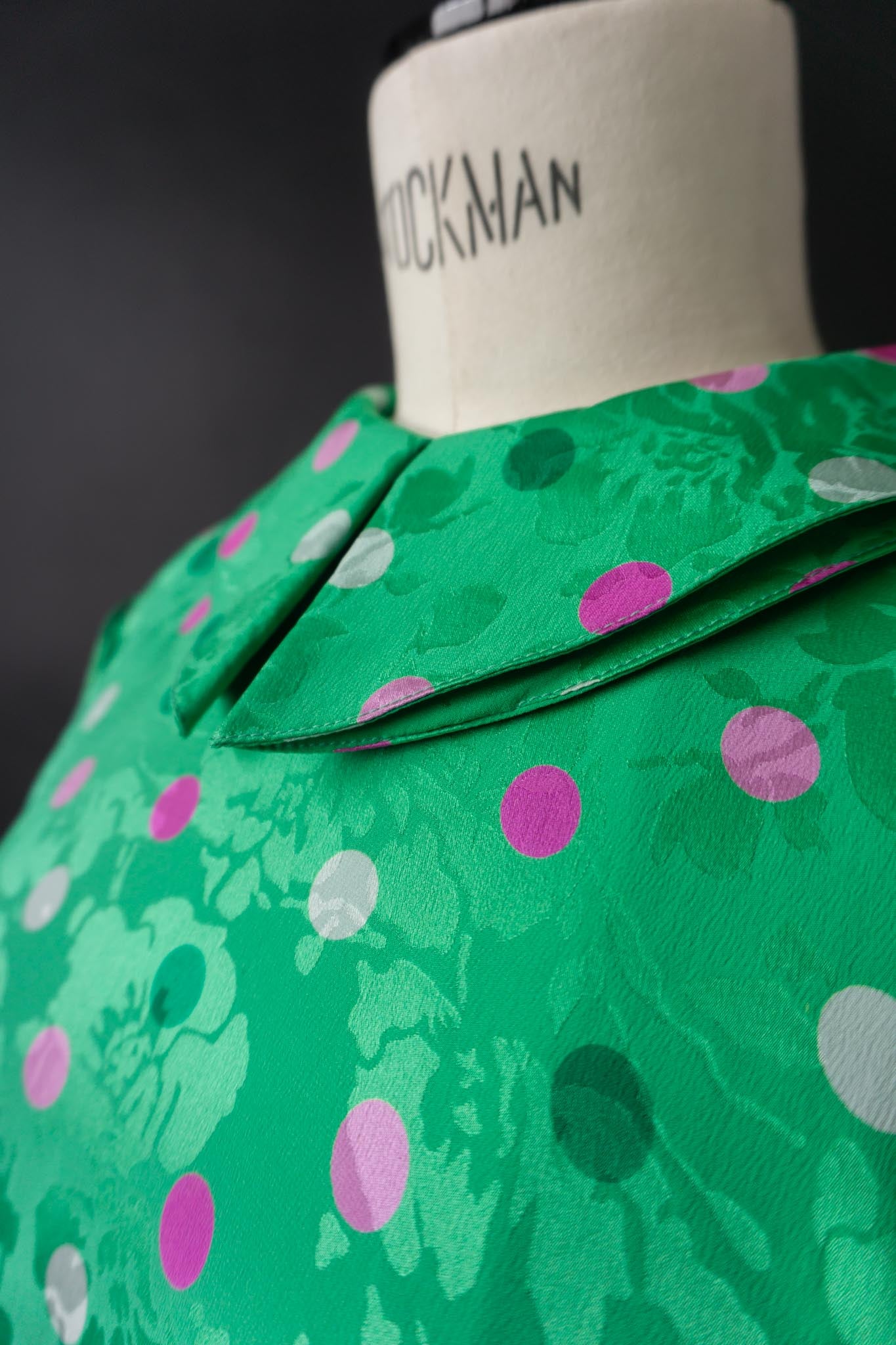 Vintage Louis Féraud 80s Jacquard Kleid mit Polka Dots, S–M
