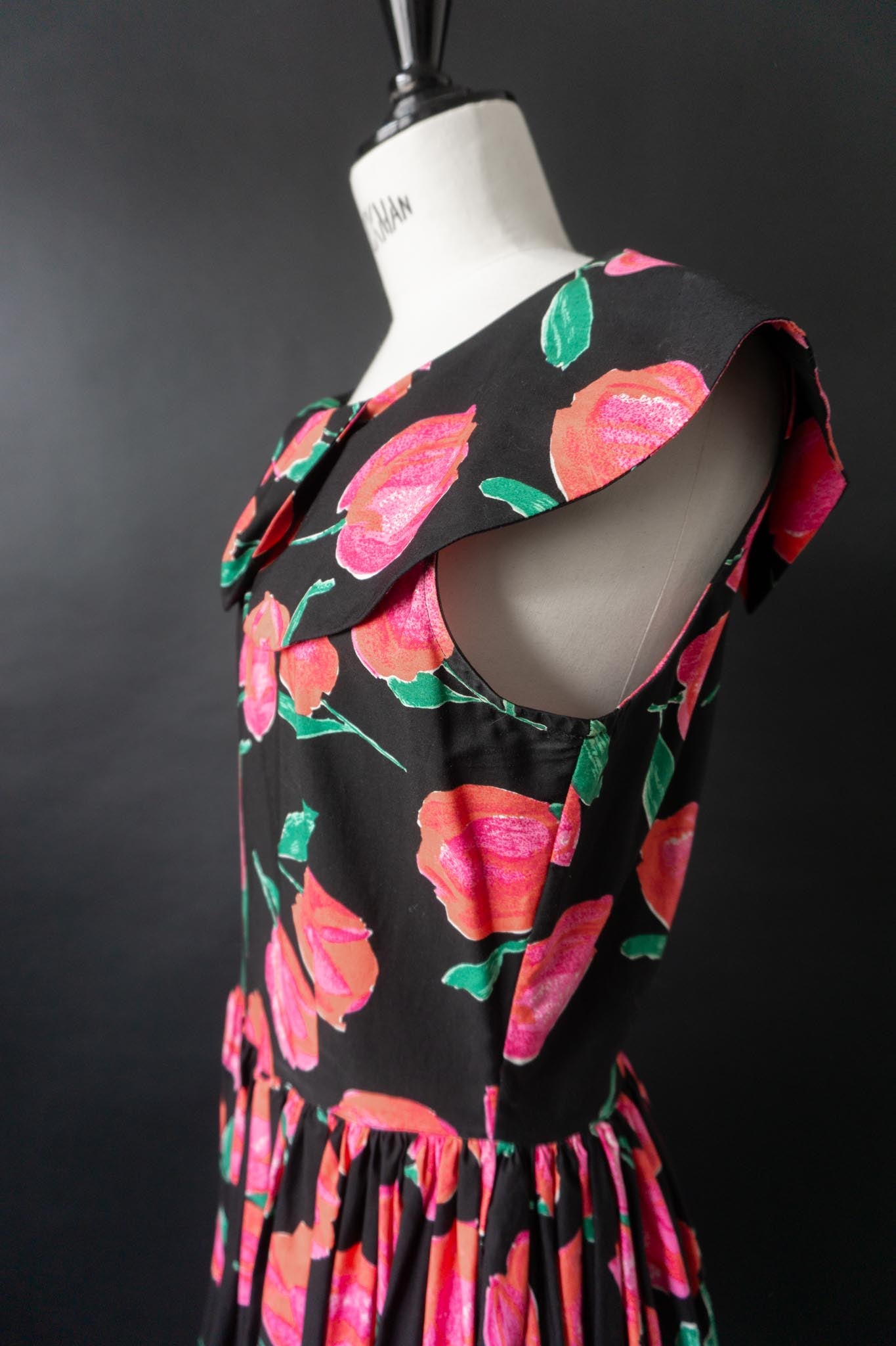 Vintage 80s Sommerkleid Benetton Blumen, S–M