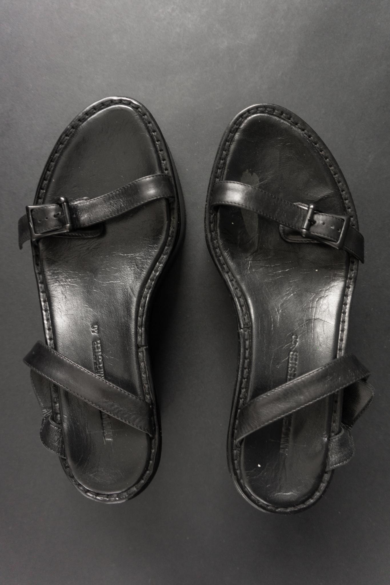 Ann Demeulemeester SS 2004 Platform Mules aus schwarzem Leder mit Keilabsatz, 40