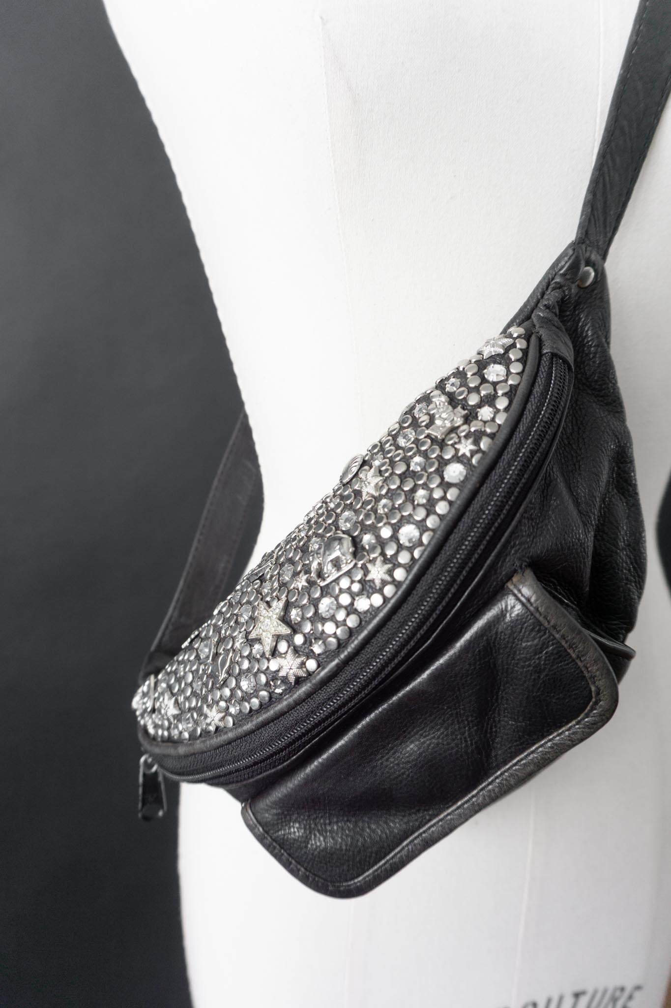 Vintage Kolster Bauchtasche aus Leder mit Nieten