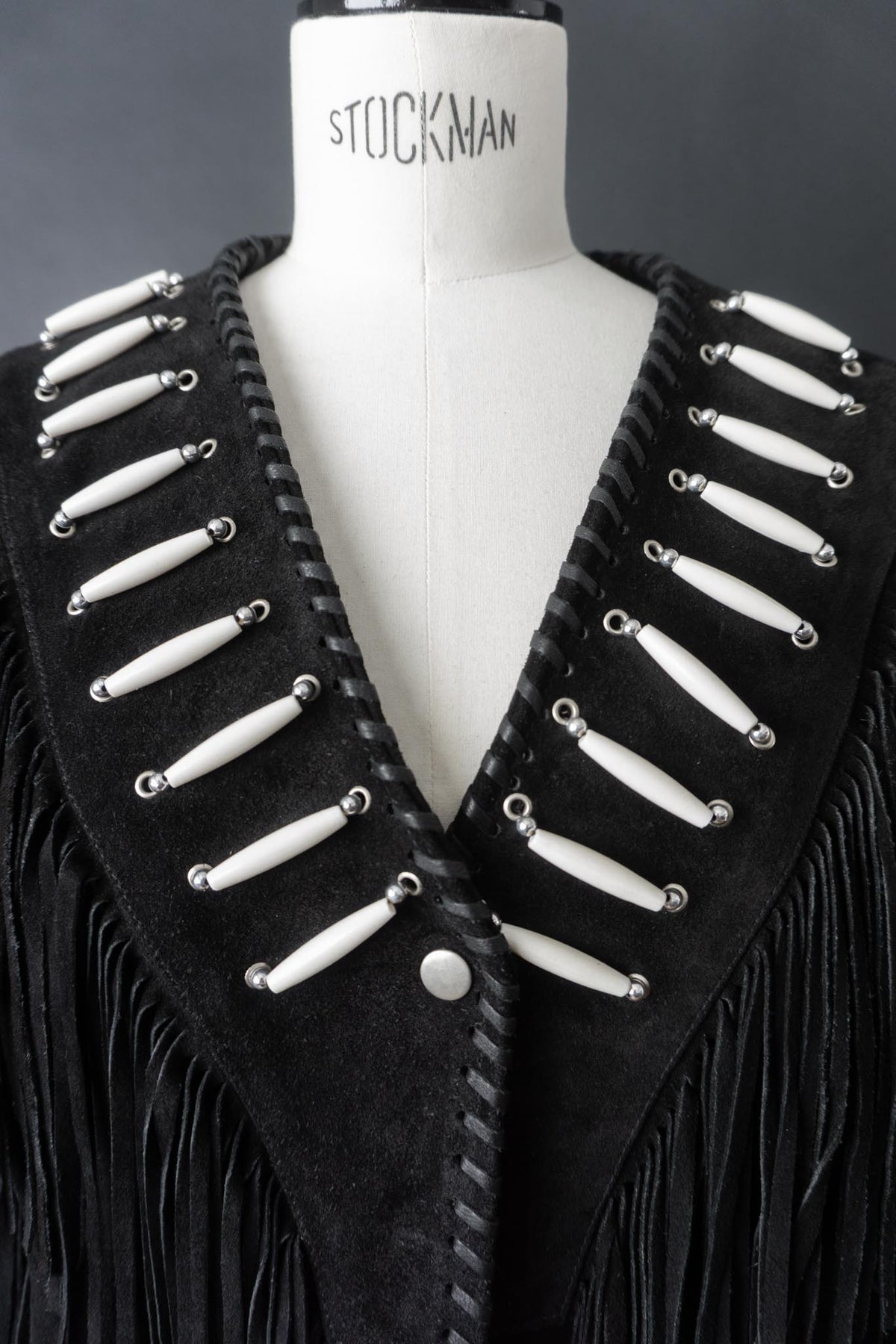 Vintage Western Lederjacke aus Veloursleder mit Fransen & Conchos, M–L