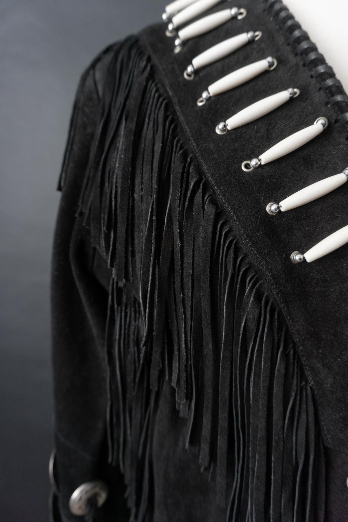 Vintage Western Lederjacke aus Veloursleder mit Fransen & Conchos, M–L
