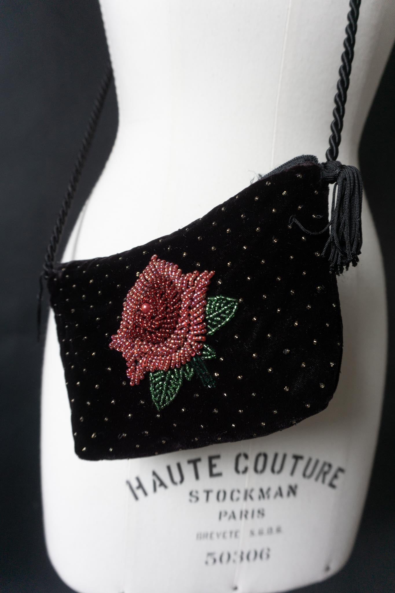 Vintage Whimsigoth Umhängetasche Rose Perlen
