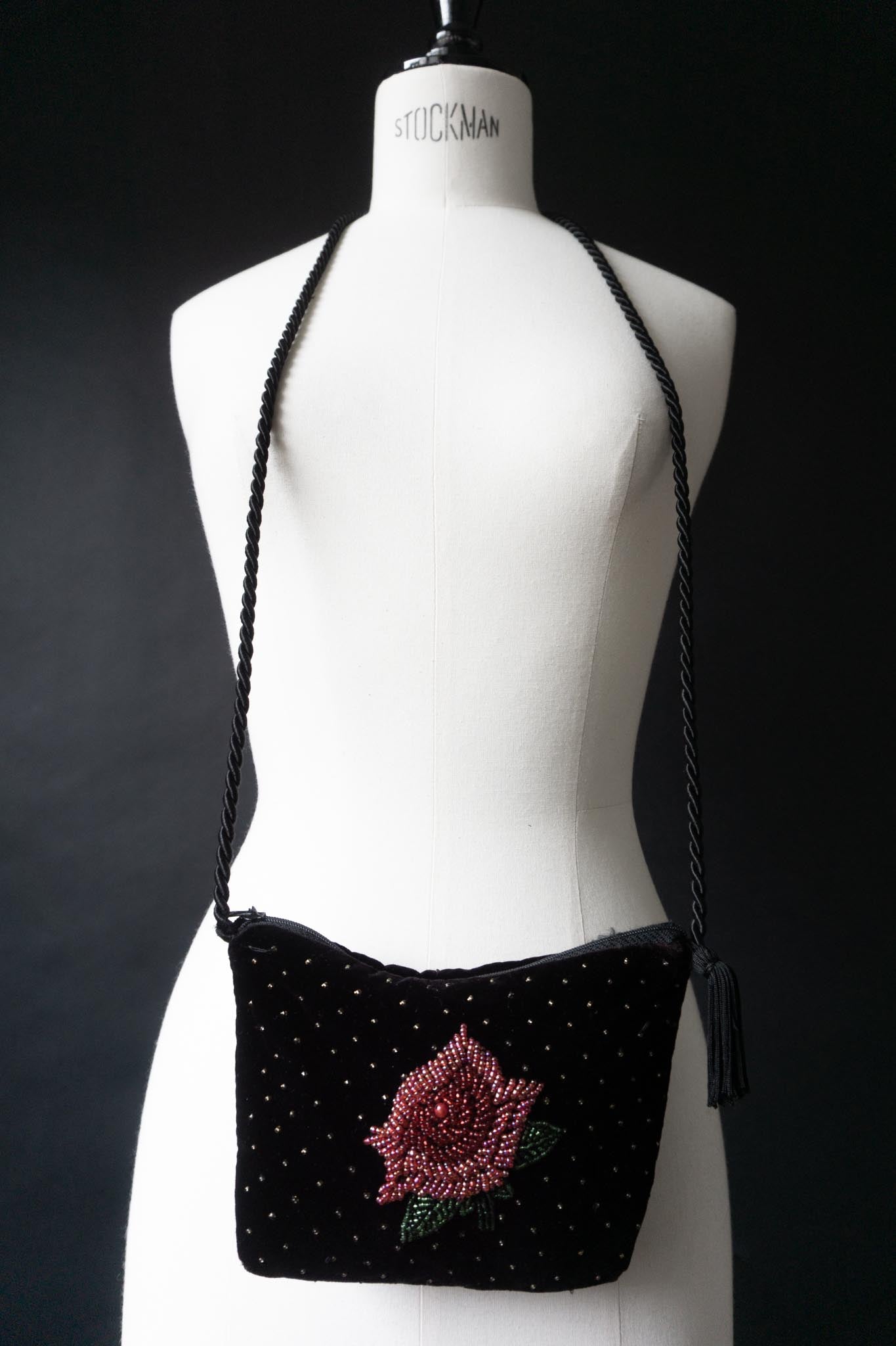 Vintage Whimsigoth Umhängetasche Rose Perlen