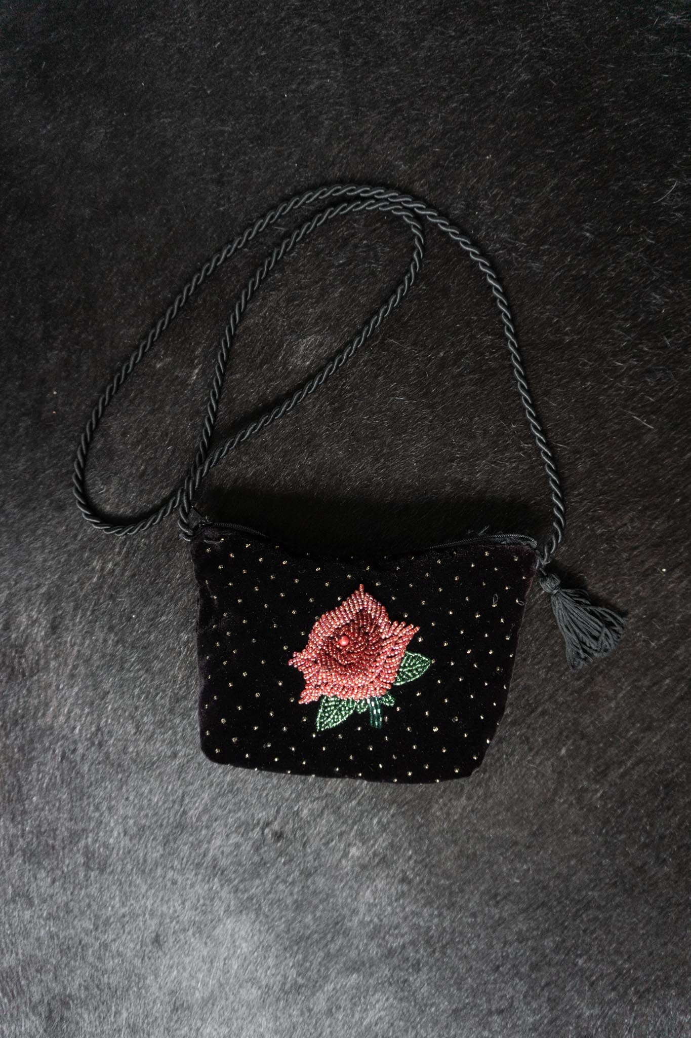 Vintage Whimsigoth Umhängetasche Rose Perlen