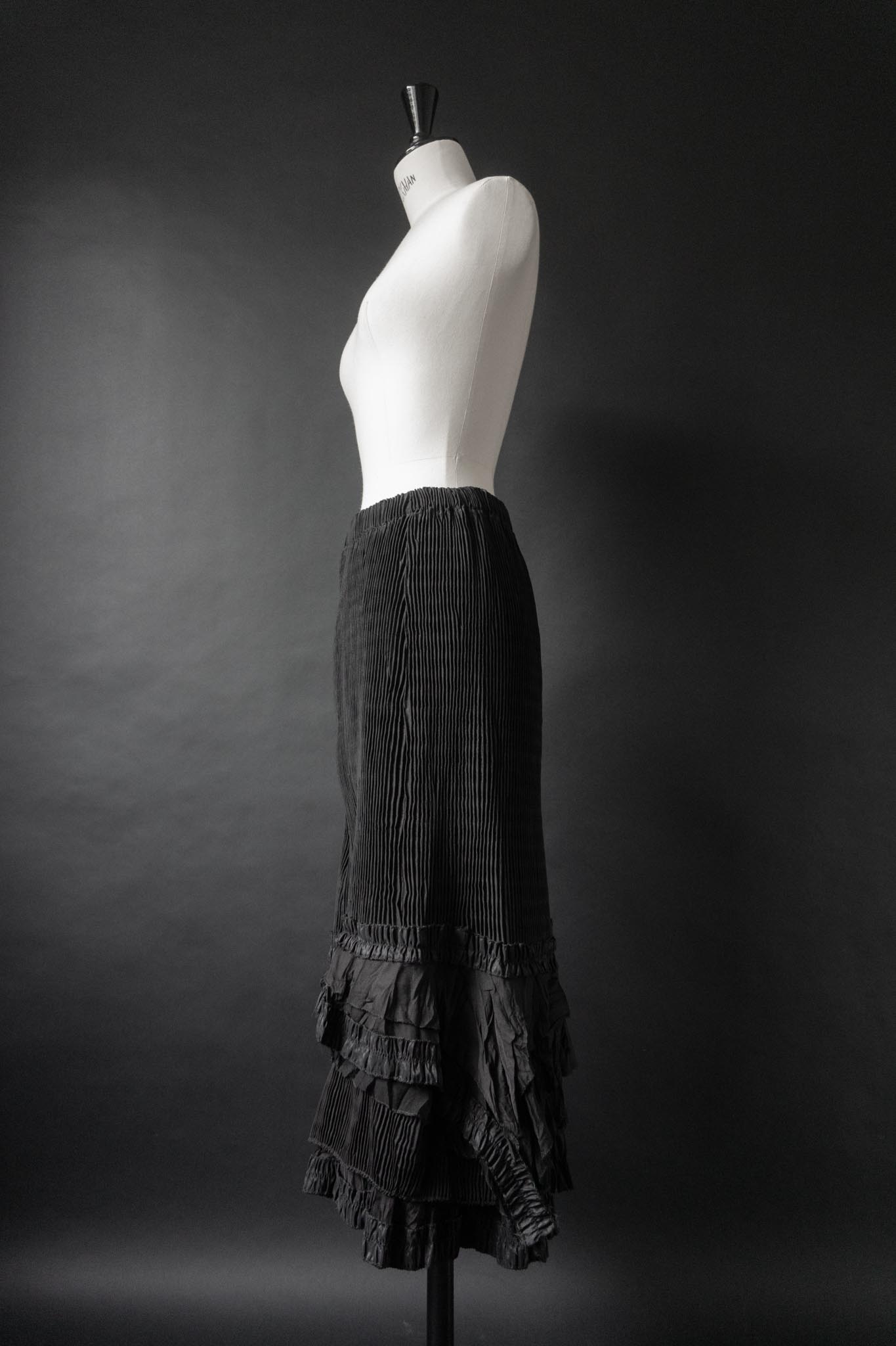 Vintage Plissé Rock mit asymmetrischen Rüschen, S–L