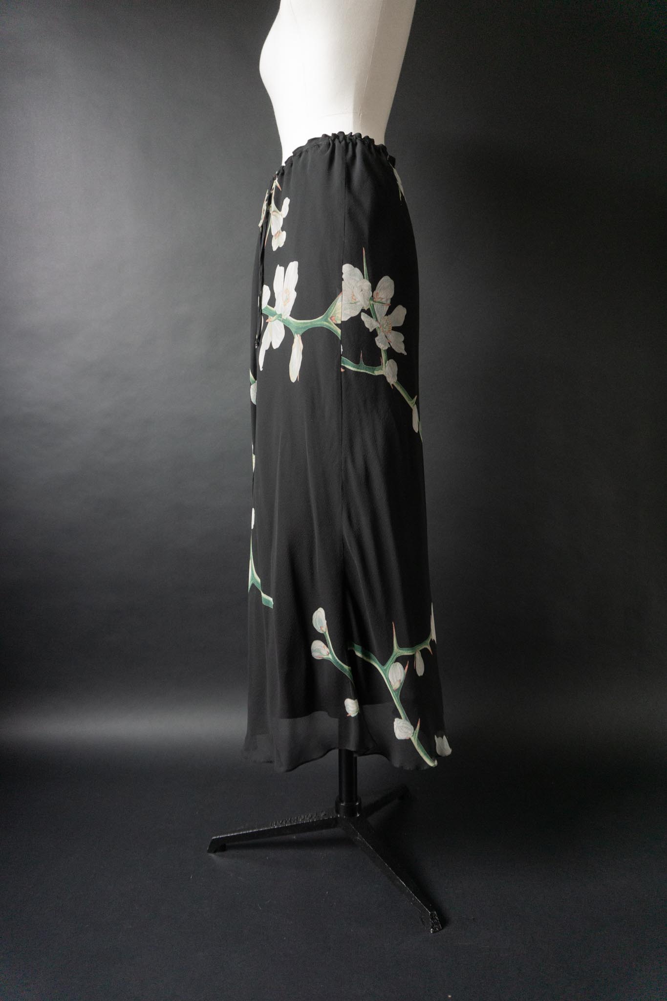 Vintage 90s Midirock, Seide, Orchideen, M–XL