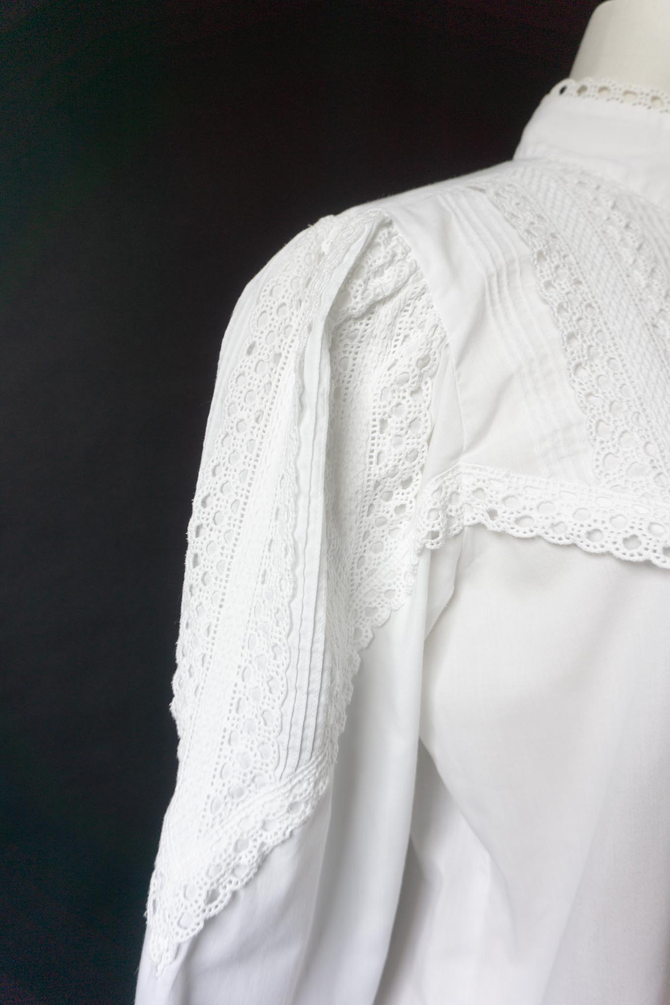 Vintage Bluse, Victorian Girl, M–L