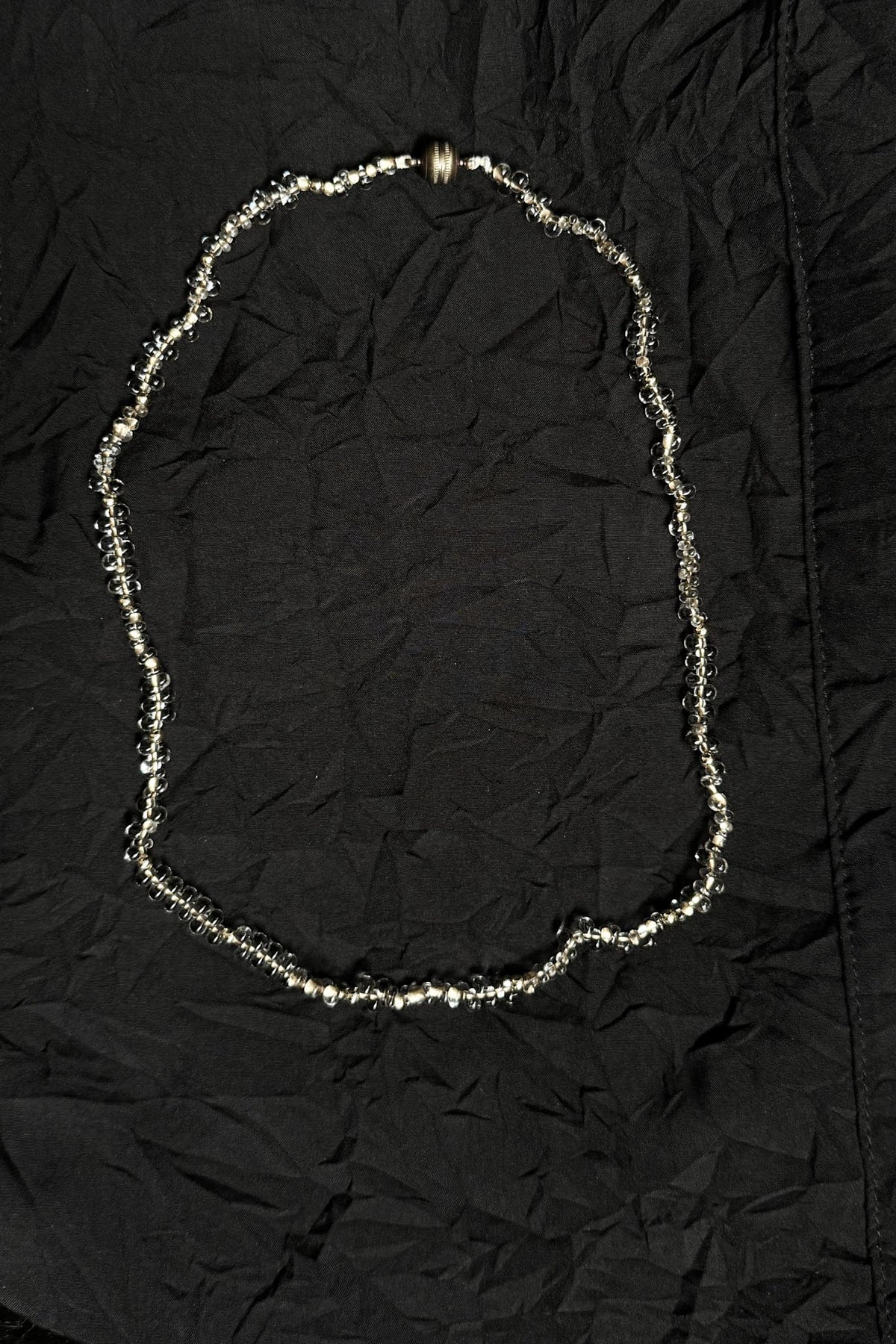 Vintage Glasperlenkette mit transparenten Perlen und Magnetverschluss