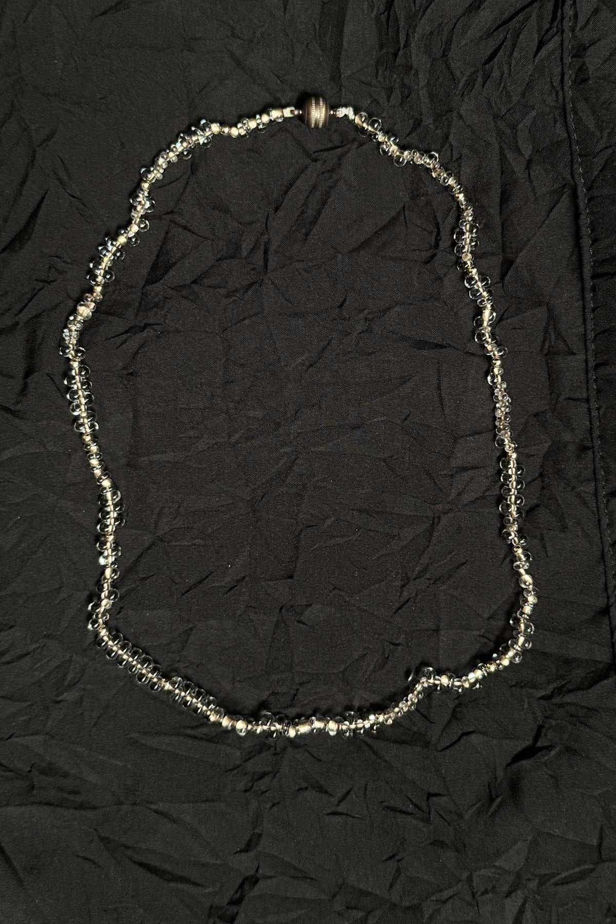 Vintage Glasperlenkette mit transparenten Perlen und Magnetverschluss