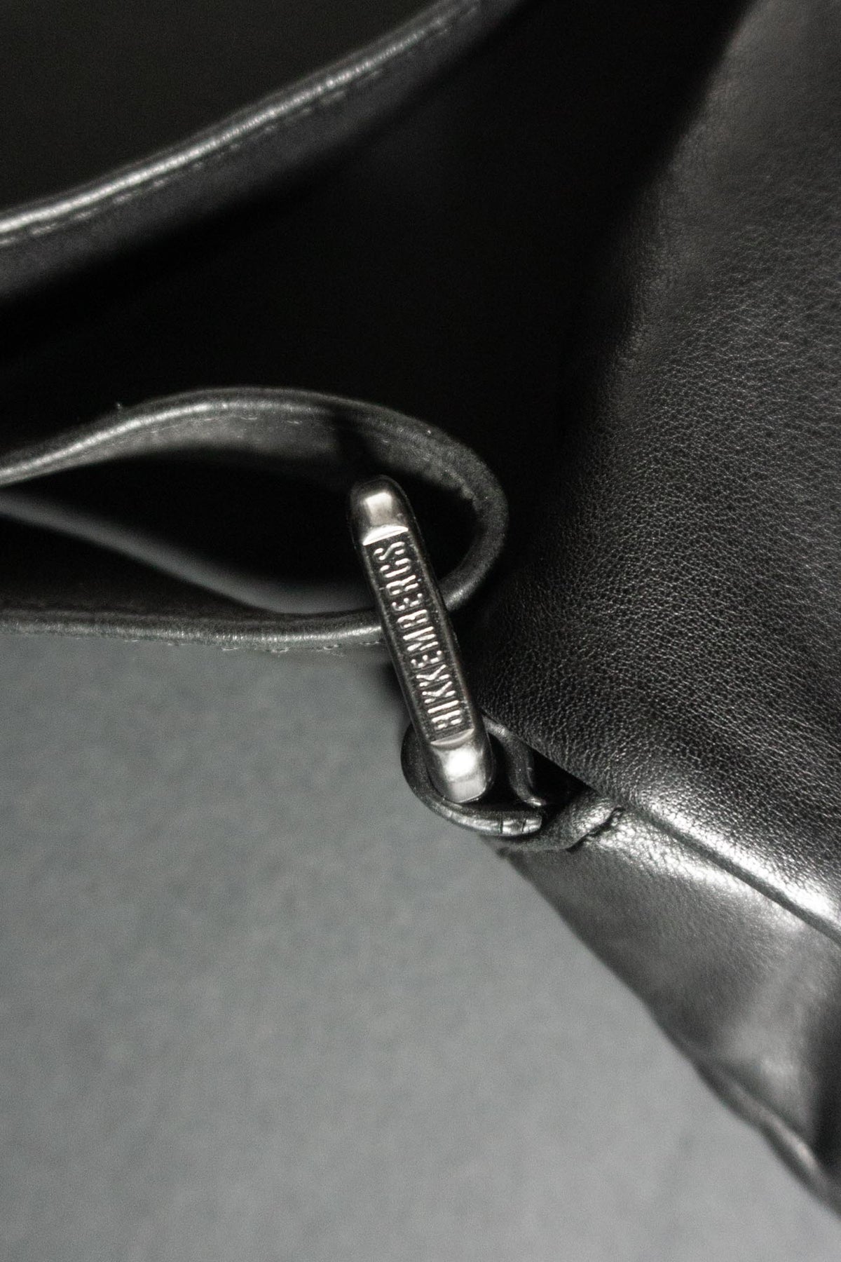Vintage Bikkembergs Leder Umhängetasche in Schwarz | Y2K Designer Crossbody Bag