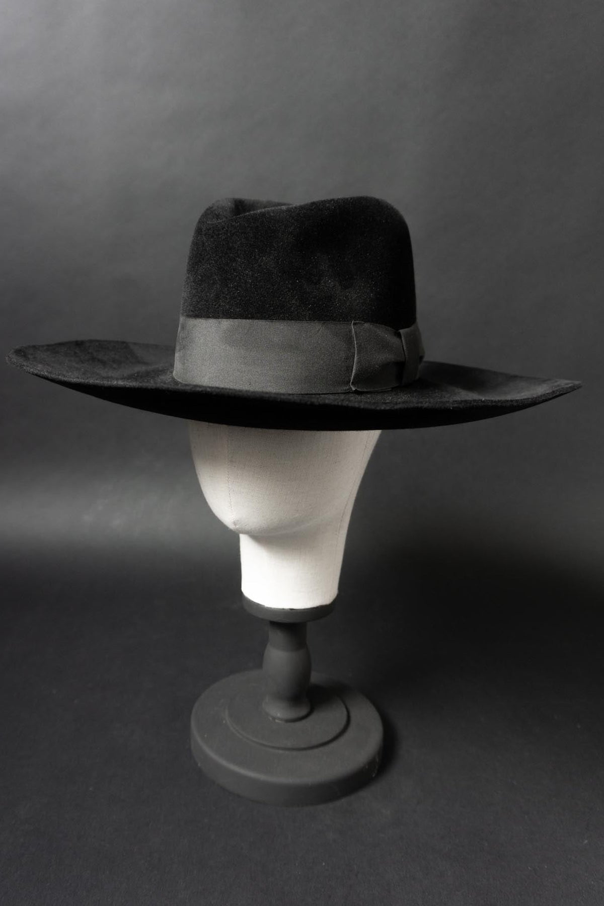 Vintage Fedora Hut, Schwarz, breite Krempe, 60