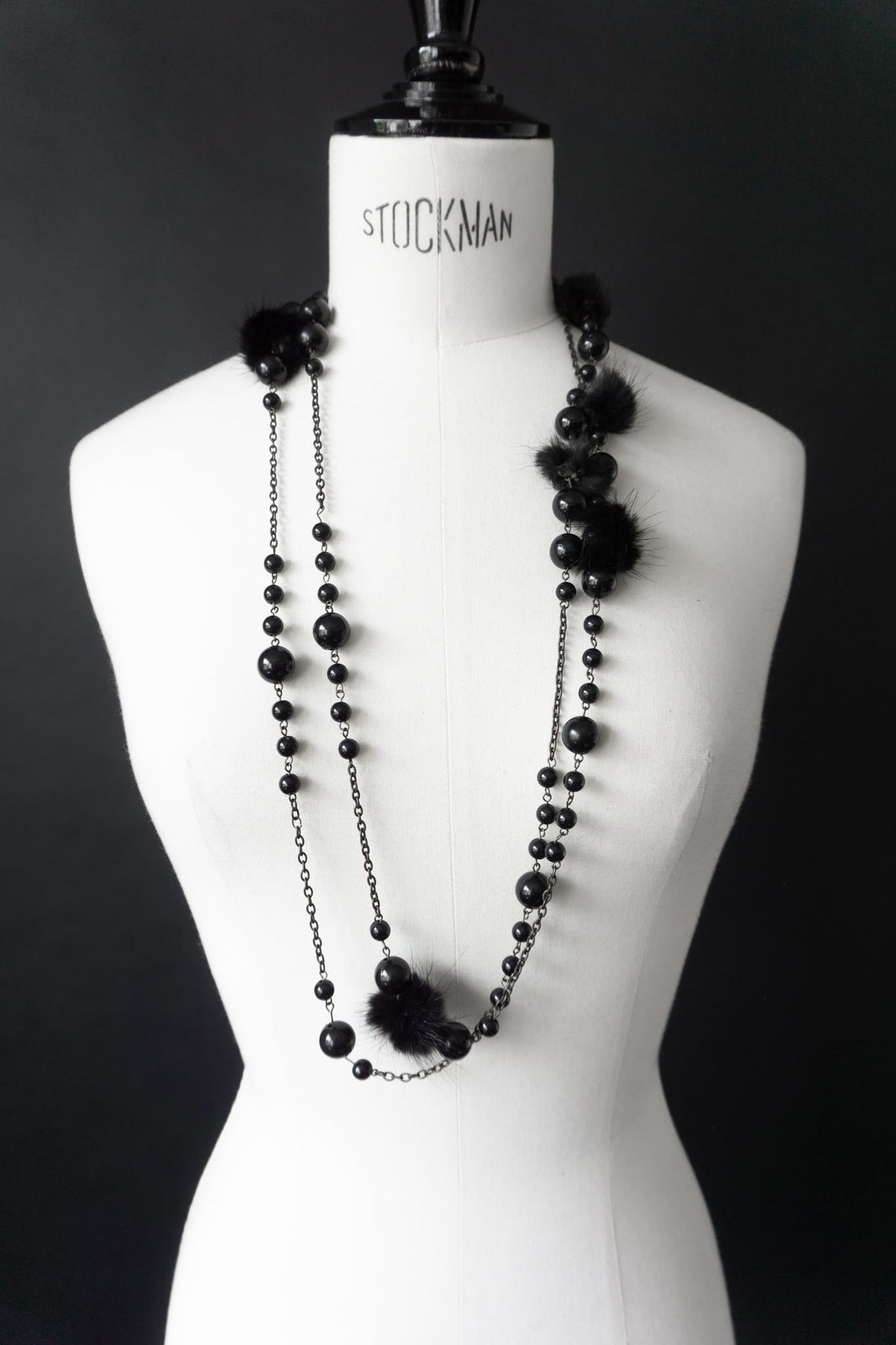 Vintage 90s Goth Kette mit Perlen & Pelz