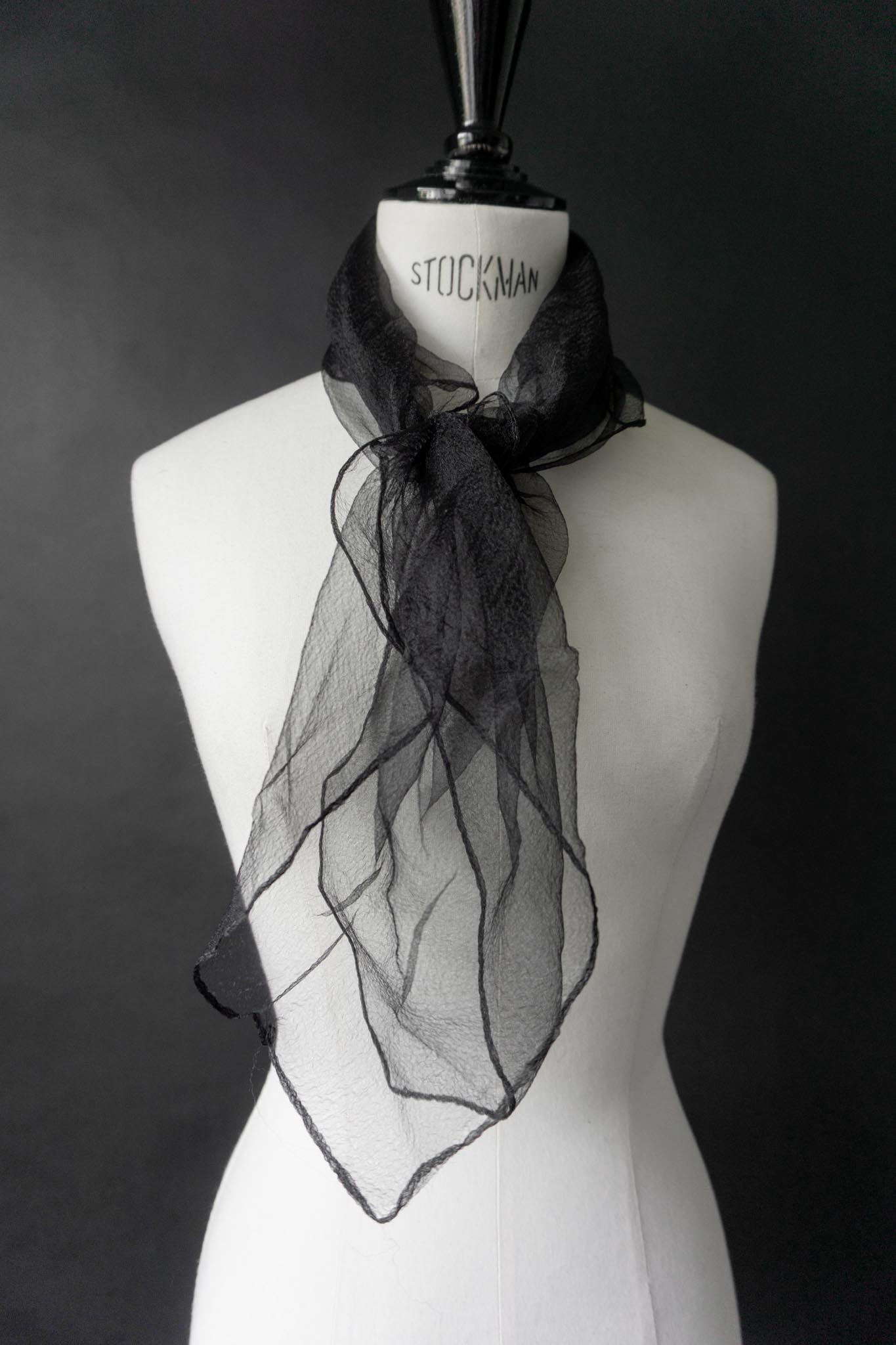 Transparentes schwarzes Vintage Chiffon-Tuch