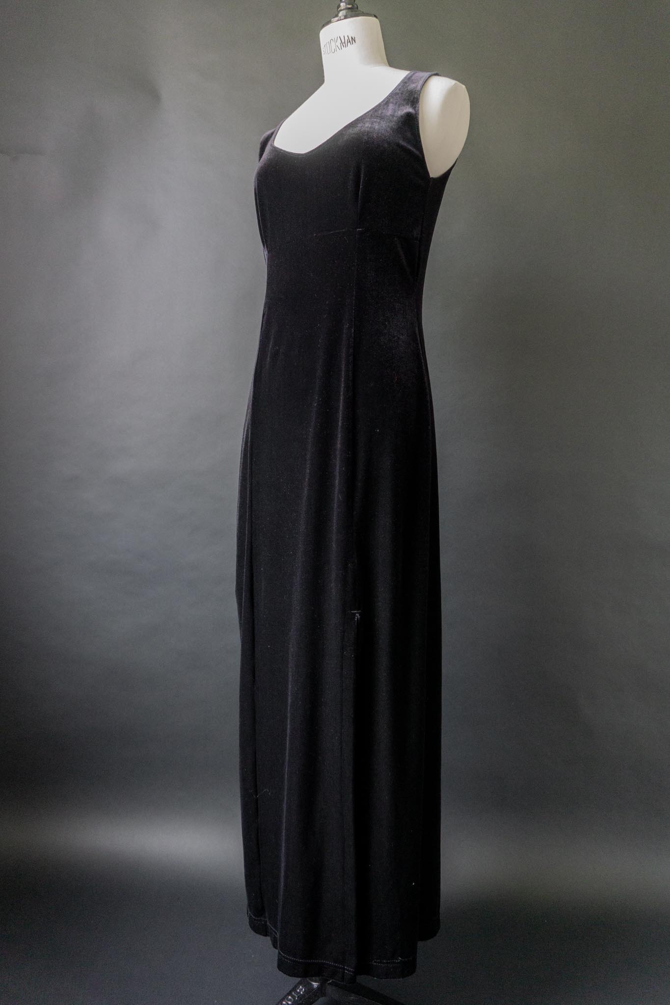 Vintage Maxikleid, schwarzer Samt, S–M