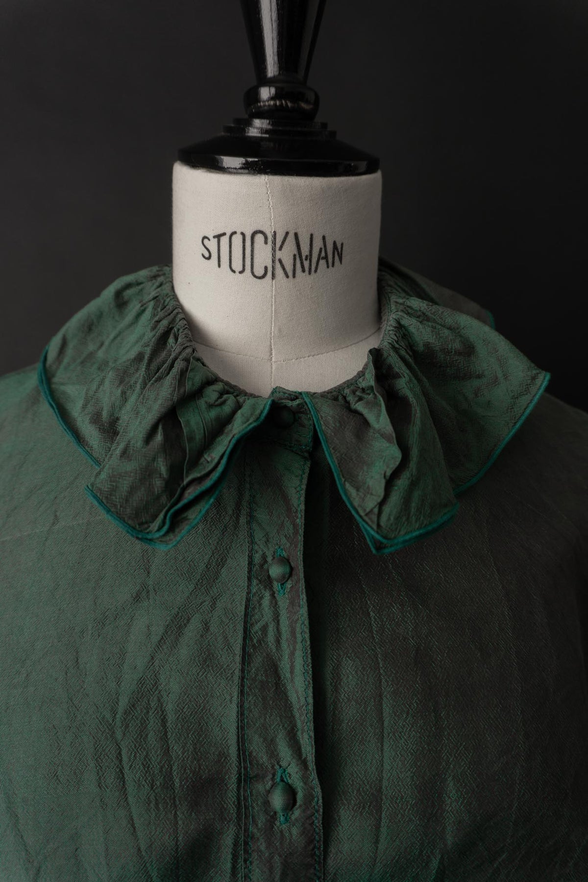 Vintage Bluse, Smaragdgrüne Wildseide, S–M