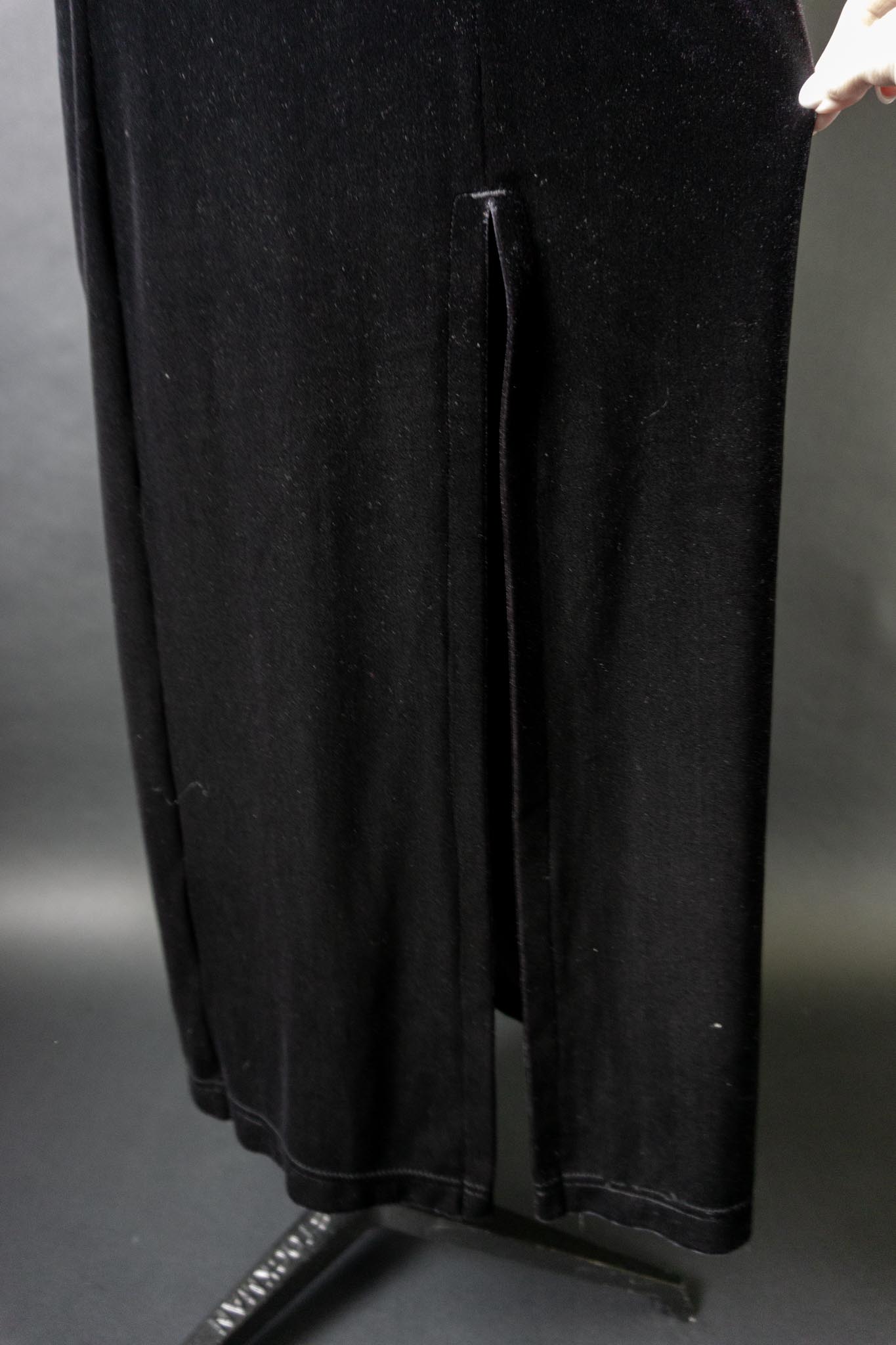 Vintage Maxikleid, schwarzer Samt, S–M