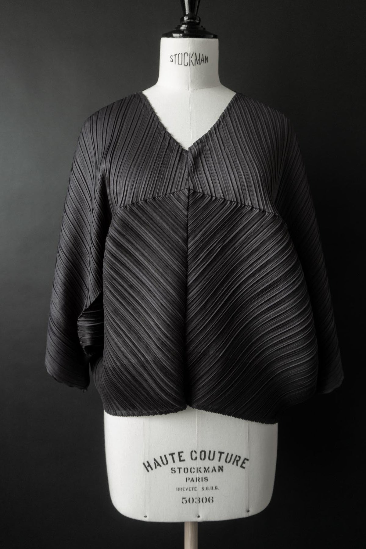 Vintage Pleats Please Issey Miyake – Architektonisches Plissee-Top in Anthrazit, S–XL