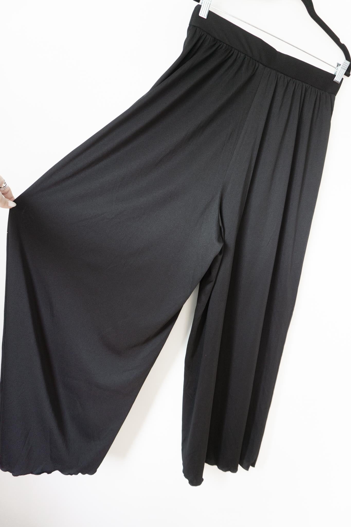 Vintage Wide Leg Hose, Schwarz, M–L theplaincircle vintage