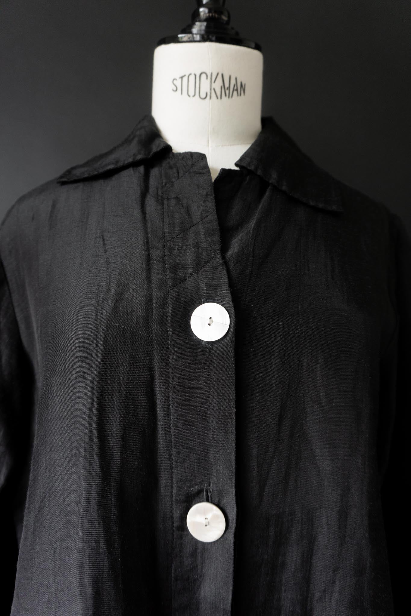 Vintage Bluse aus Leinen, Perlmuttknöpfe, S–M