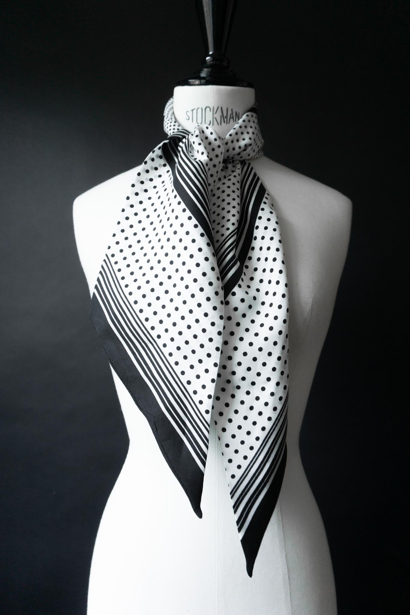 Schwarz-weißer Vintage Schal mit Polka Dots