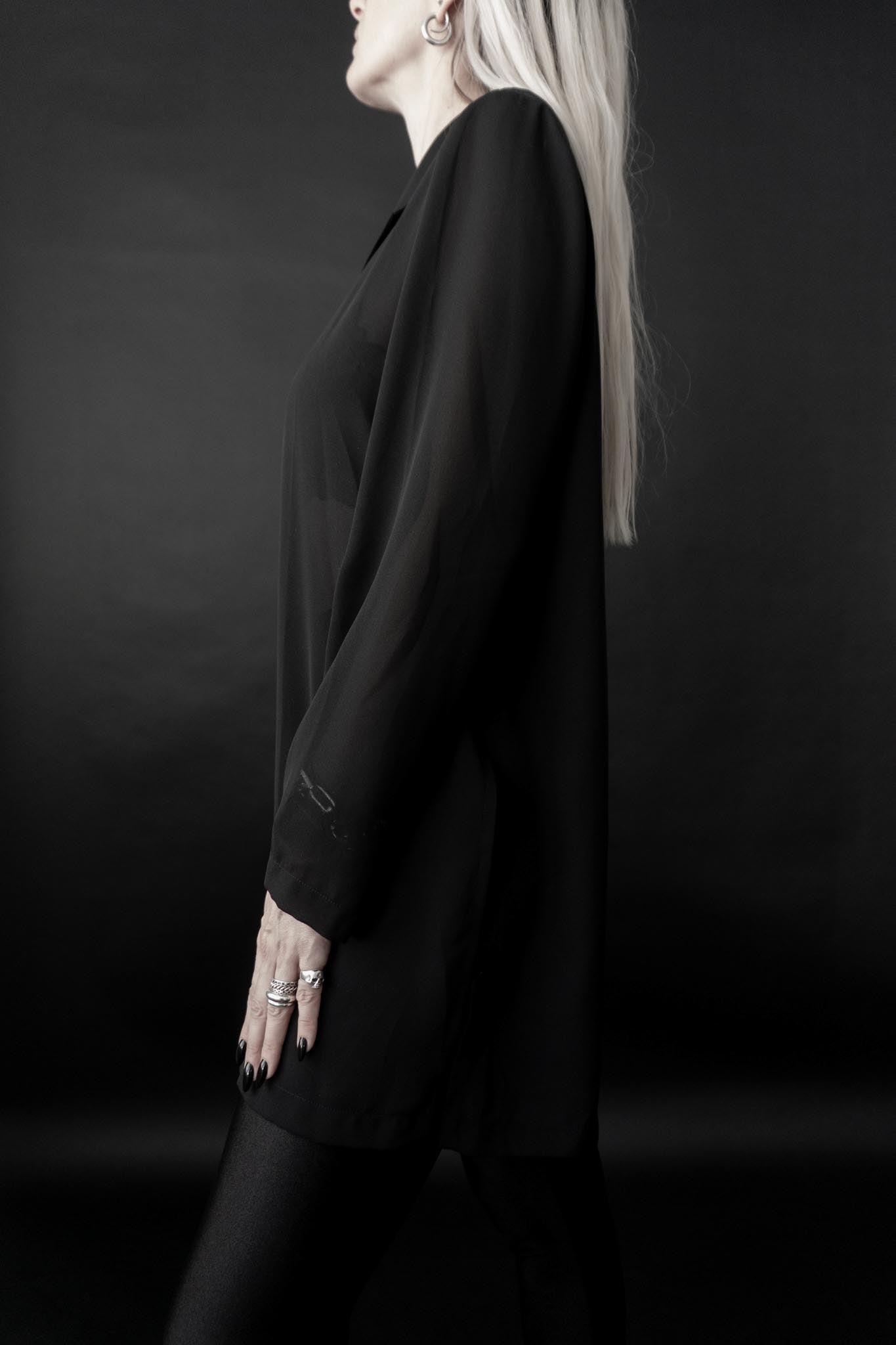 Vintage La Perla Longbluse, Luxury Layering Piece, S–M
