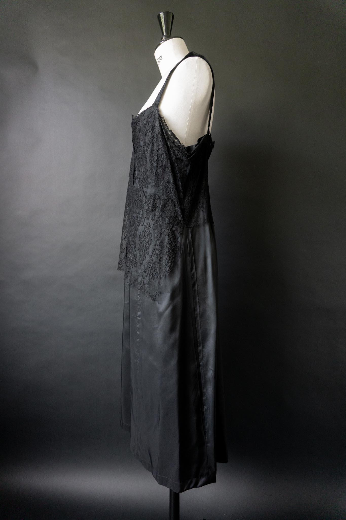 Vintage Slipdress mit Spitze, 70s Negligé, M–L