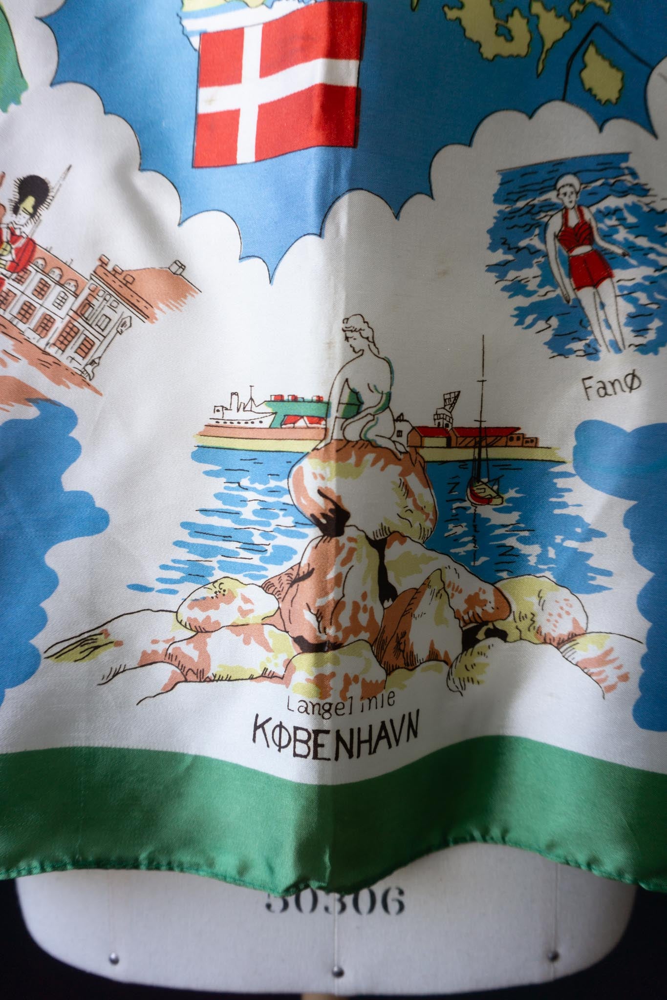 Vintage Seidentuch “Danmark”