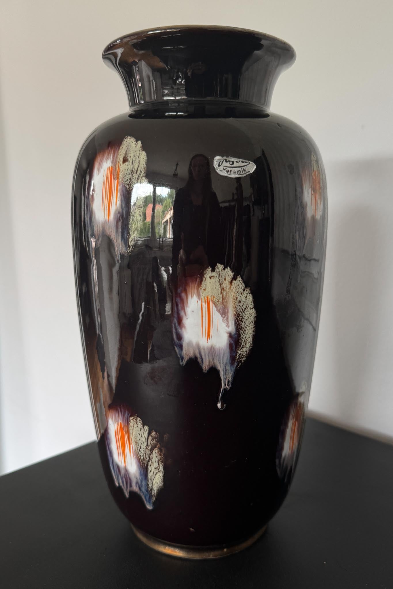 Vintage Keramikvase von Jasba – Laufglasur in Schwarzbraun | 60er/70er Jahre