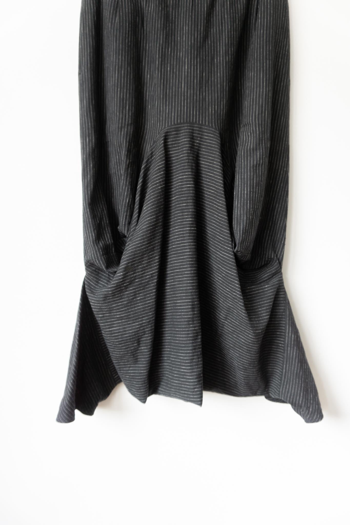Vintage Drop Crotch Hose mit Nadelstreifen, M–L theplaincircle vintage