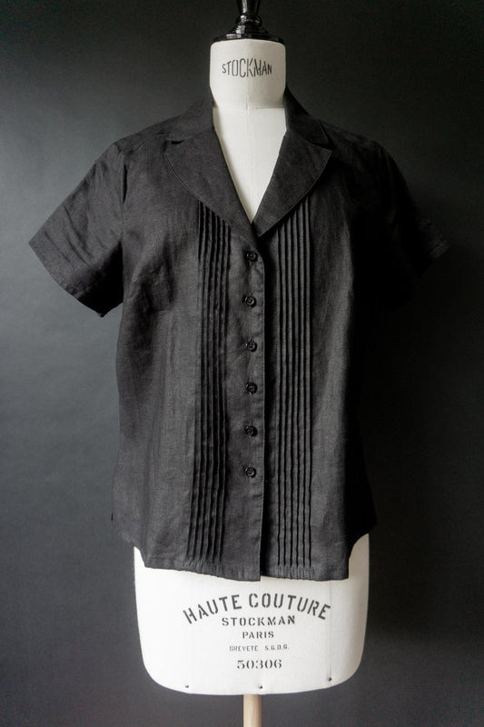 Schwarzes Vintage Kurzarmhemd aus Leinen mit Biesen, S–M